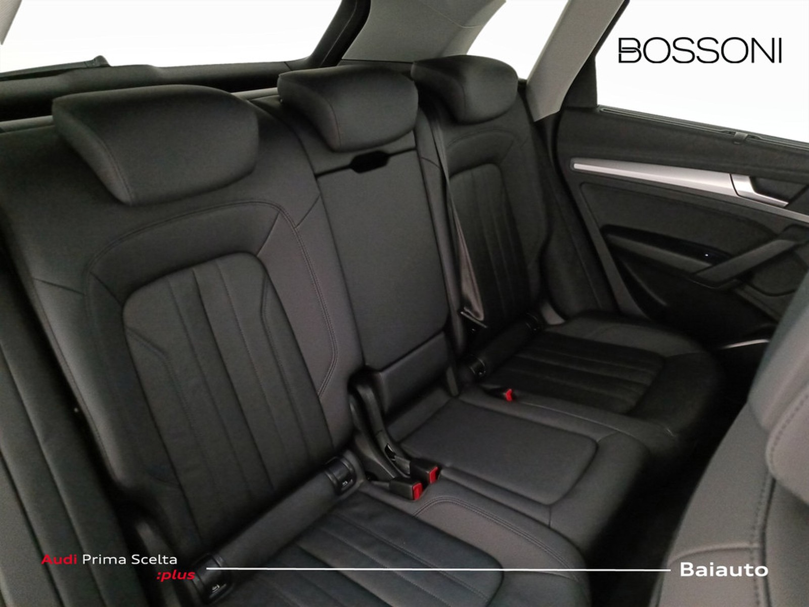 24 - Audi Q5 40 2.0 tdi mhev 12v business advanced quattro s tronic