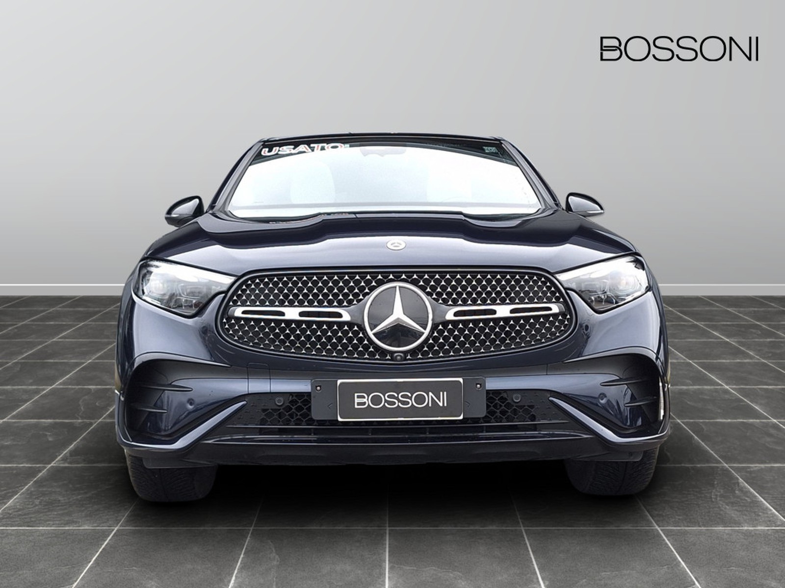 2 - Mercedes GLC coupe 300 d amg line premium 4matic 9g-tronic