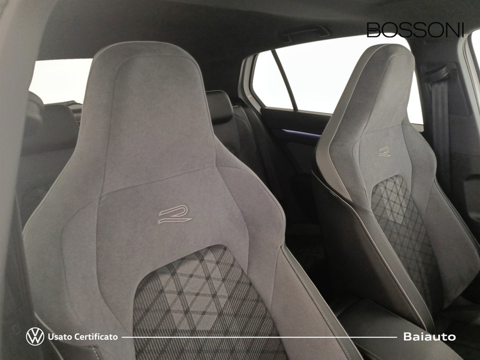 21 - Volkswagen Golf 2.0 tdi scr 150cv r-line 4motion dsg