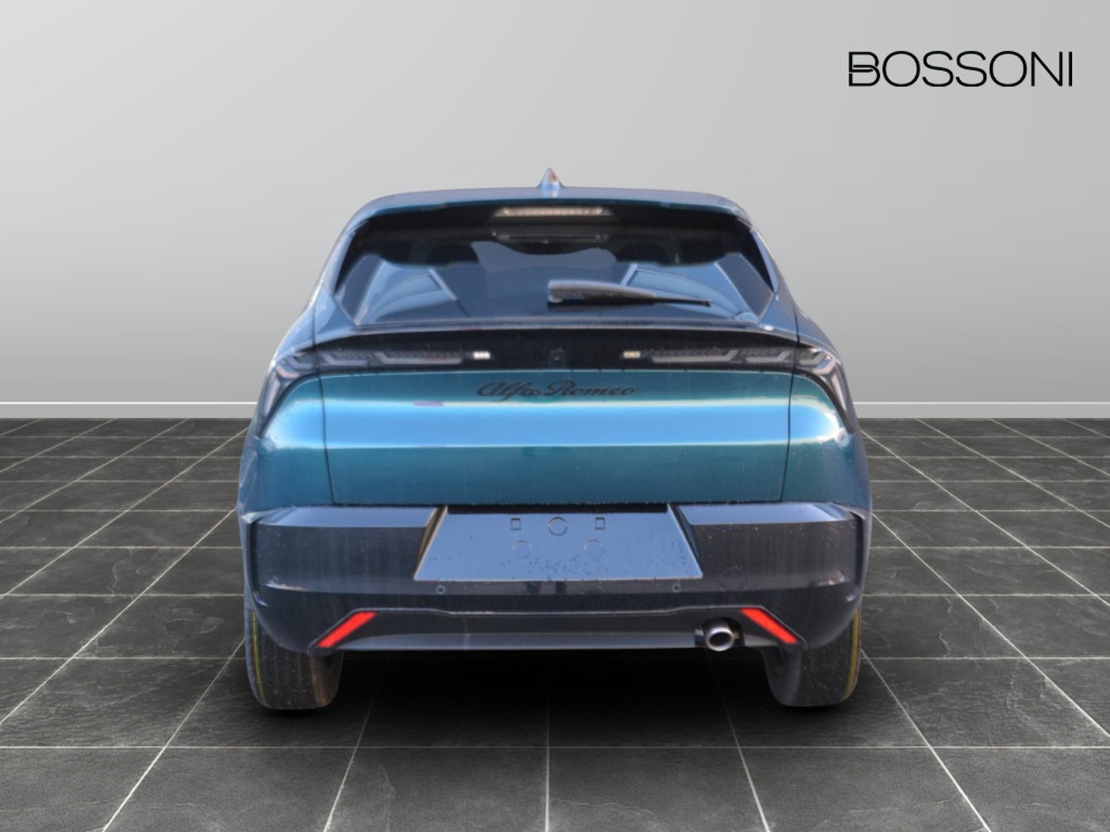 4 - Alfa Romeo Junior 1.2 hybrid 145cv ibrida q4 edct6