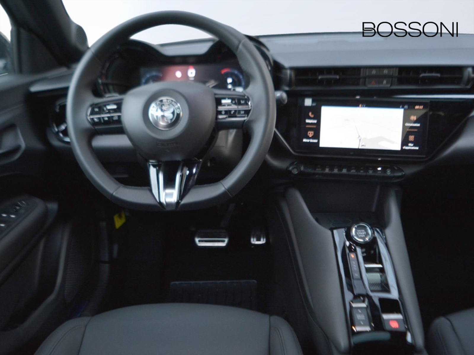 9 - Alfa Romeo Junior 1.2 hybrid 145cv ibrida q4 edct6