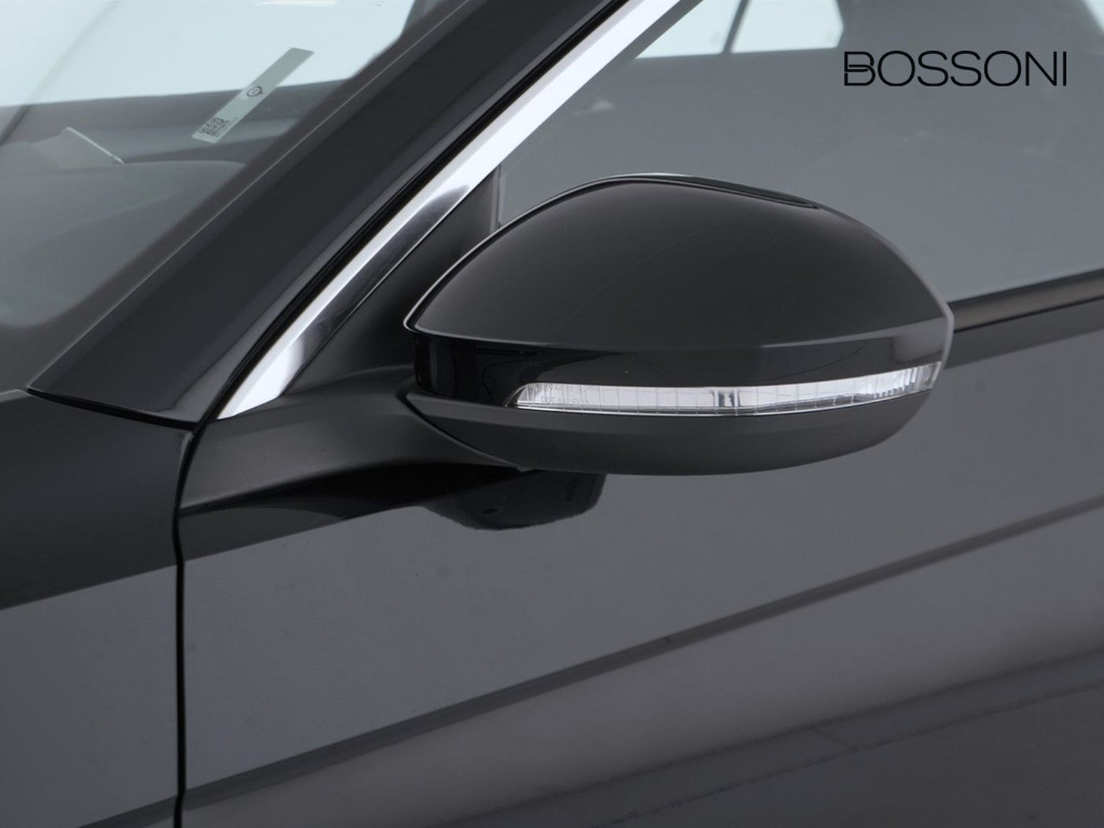 36 - Volkswagen T-Roc 2.0 tdi scr 150cv life dsg