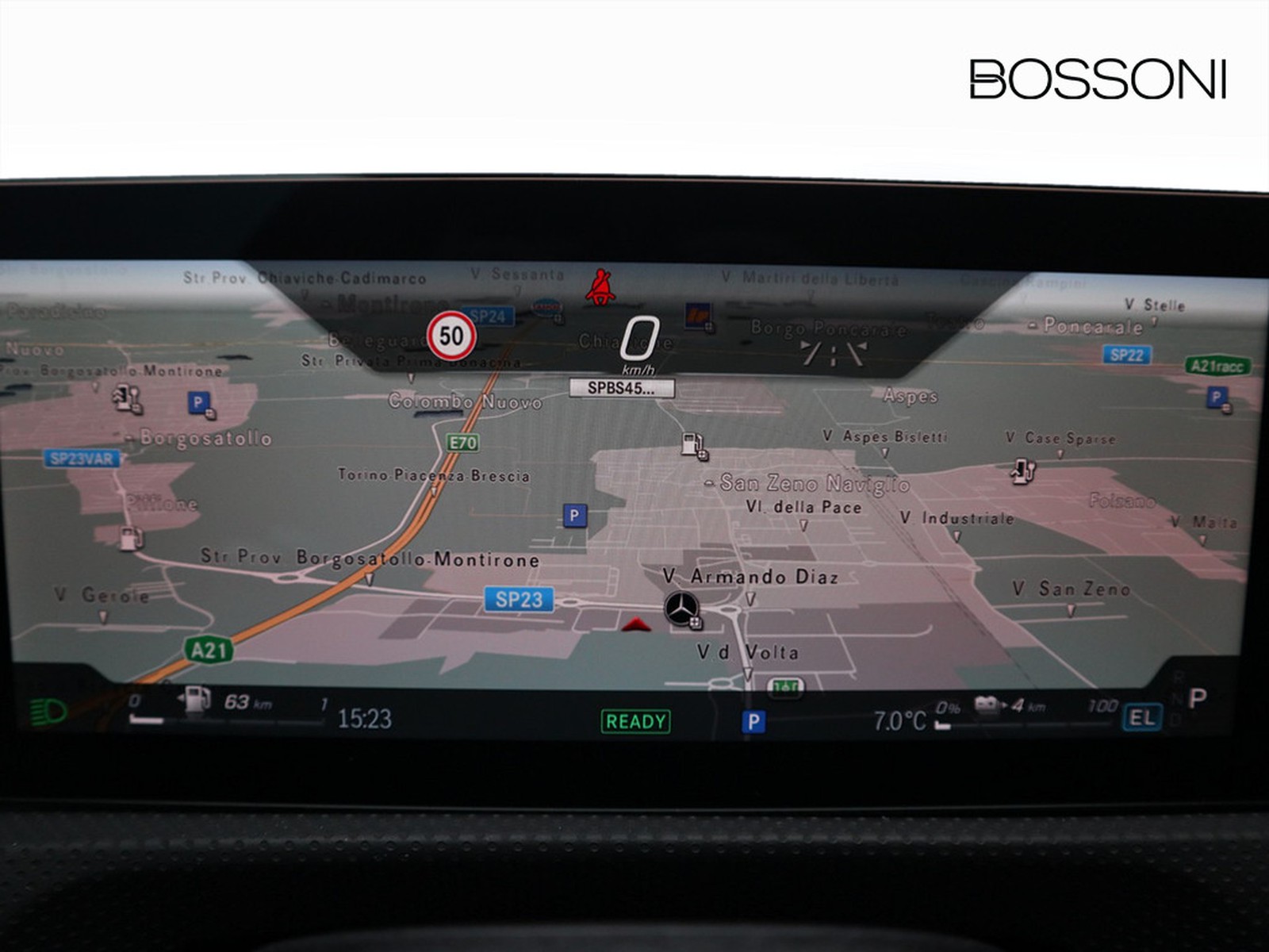 16 - Mercedes Classe A 250 e plug-in-hybrid amg line extra speedshift dct amg 8g