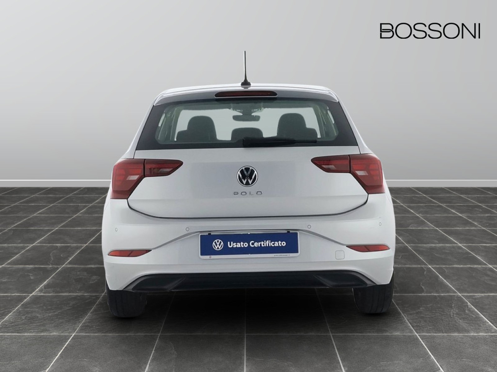 5 - Volkswagen Polo 1.0 tsi 95cv life dsg