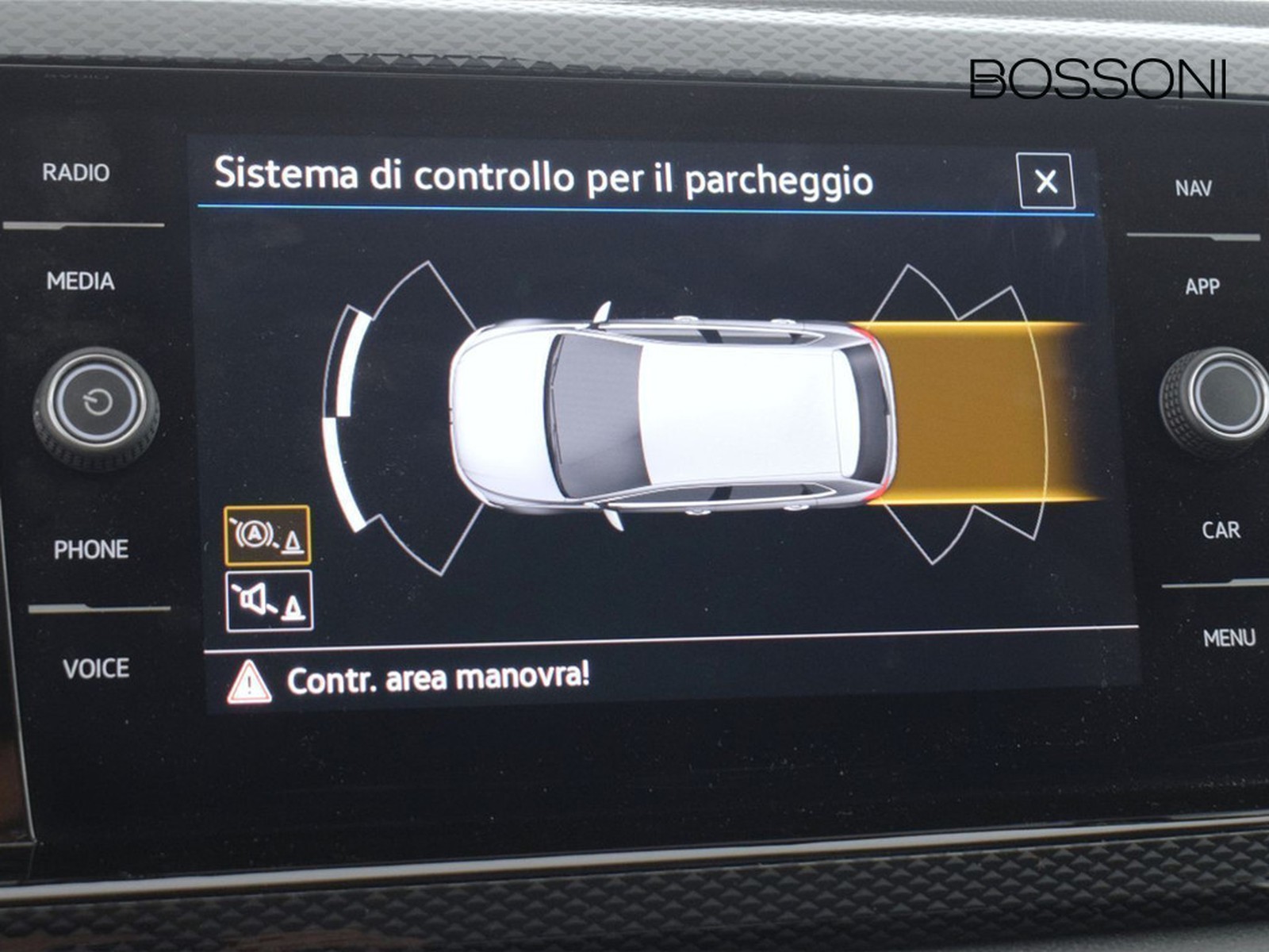 28 - Volkswagen Polo 1.0 tsi 95cv life dsg