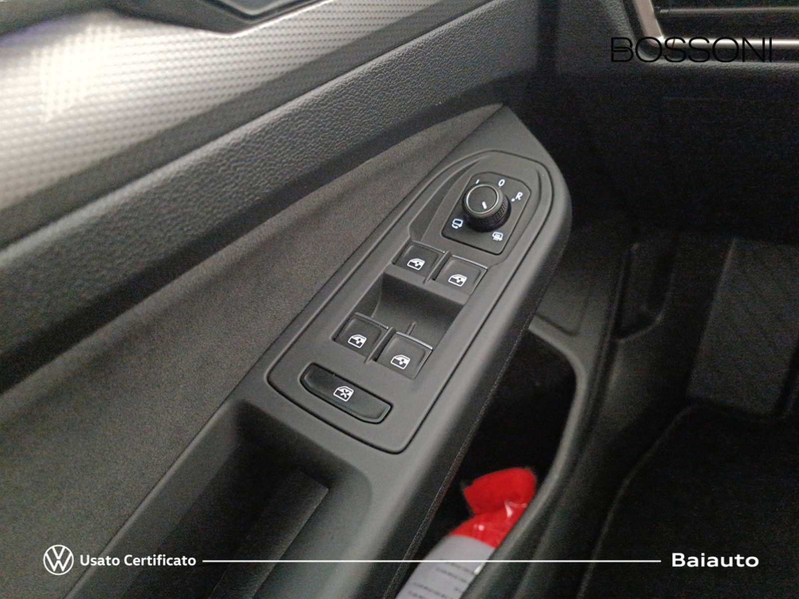 18 - Volkswagen Golf 2.0 tdi scr 115cv life