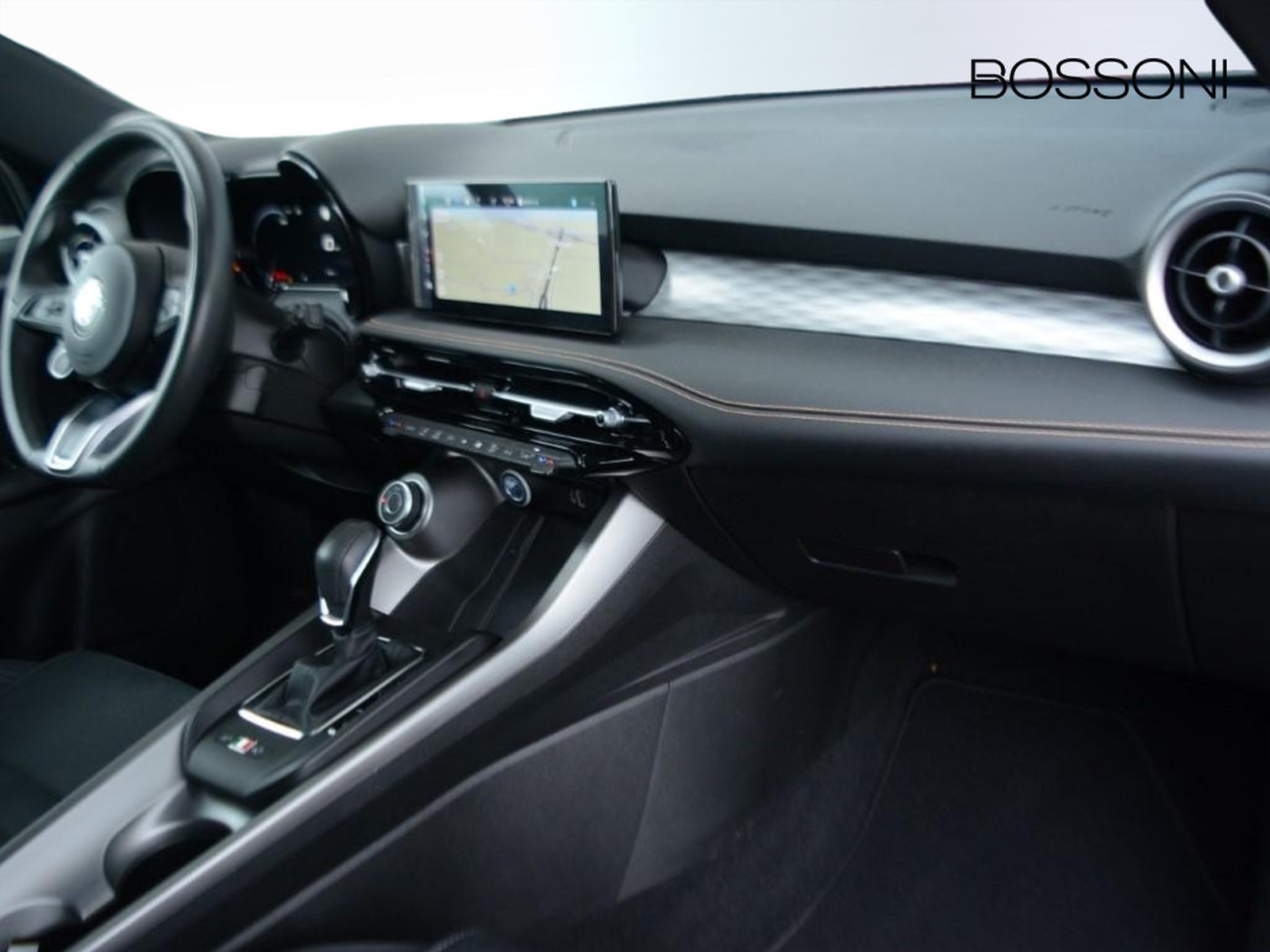 8 - Alfa Romeo Tonale 1.6 130cv ti tct6