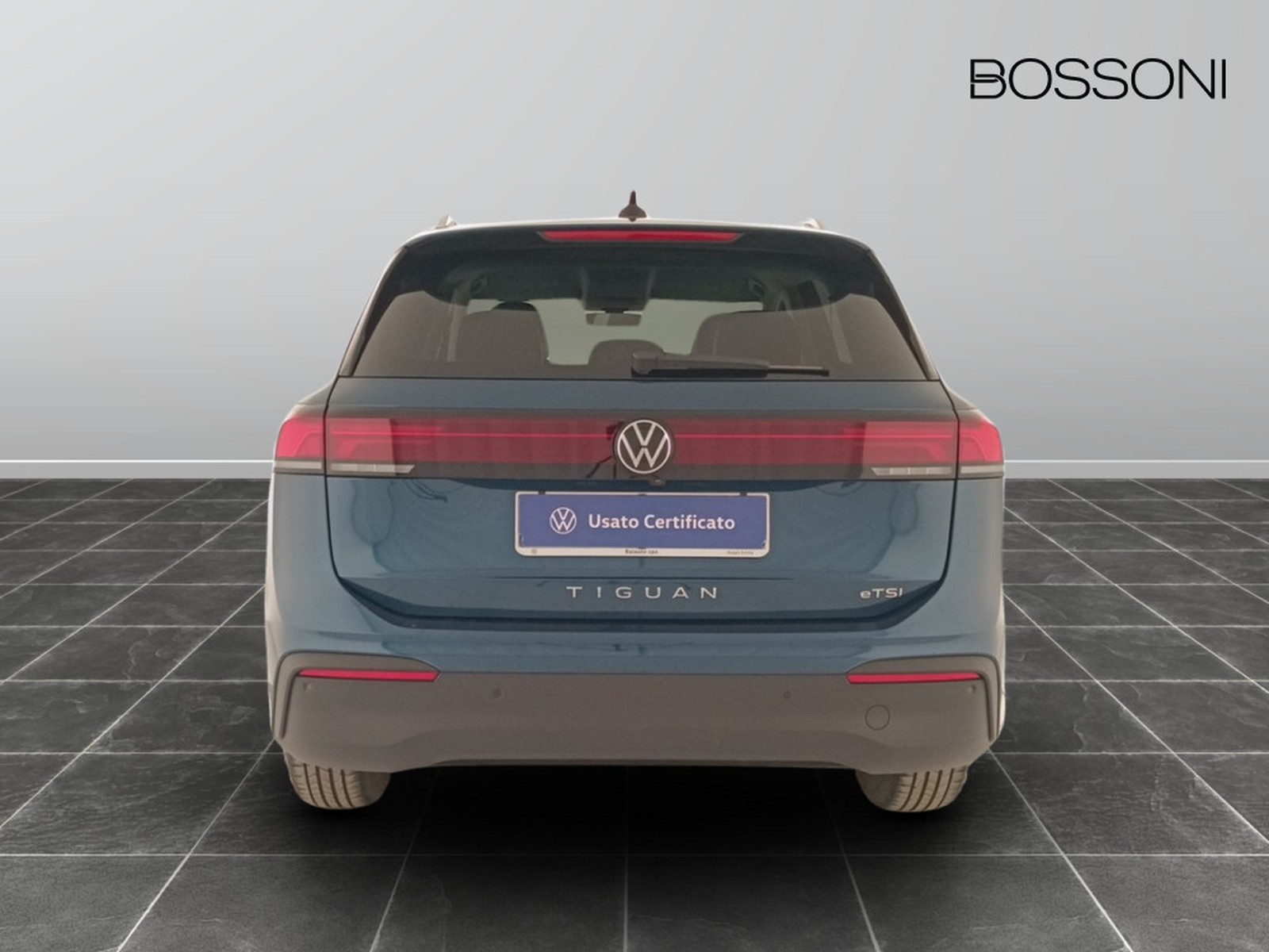 5 - Volkswagen Tiguan 1.5 etsi act 130cv life dsg