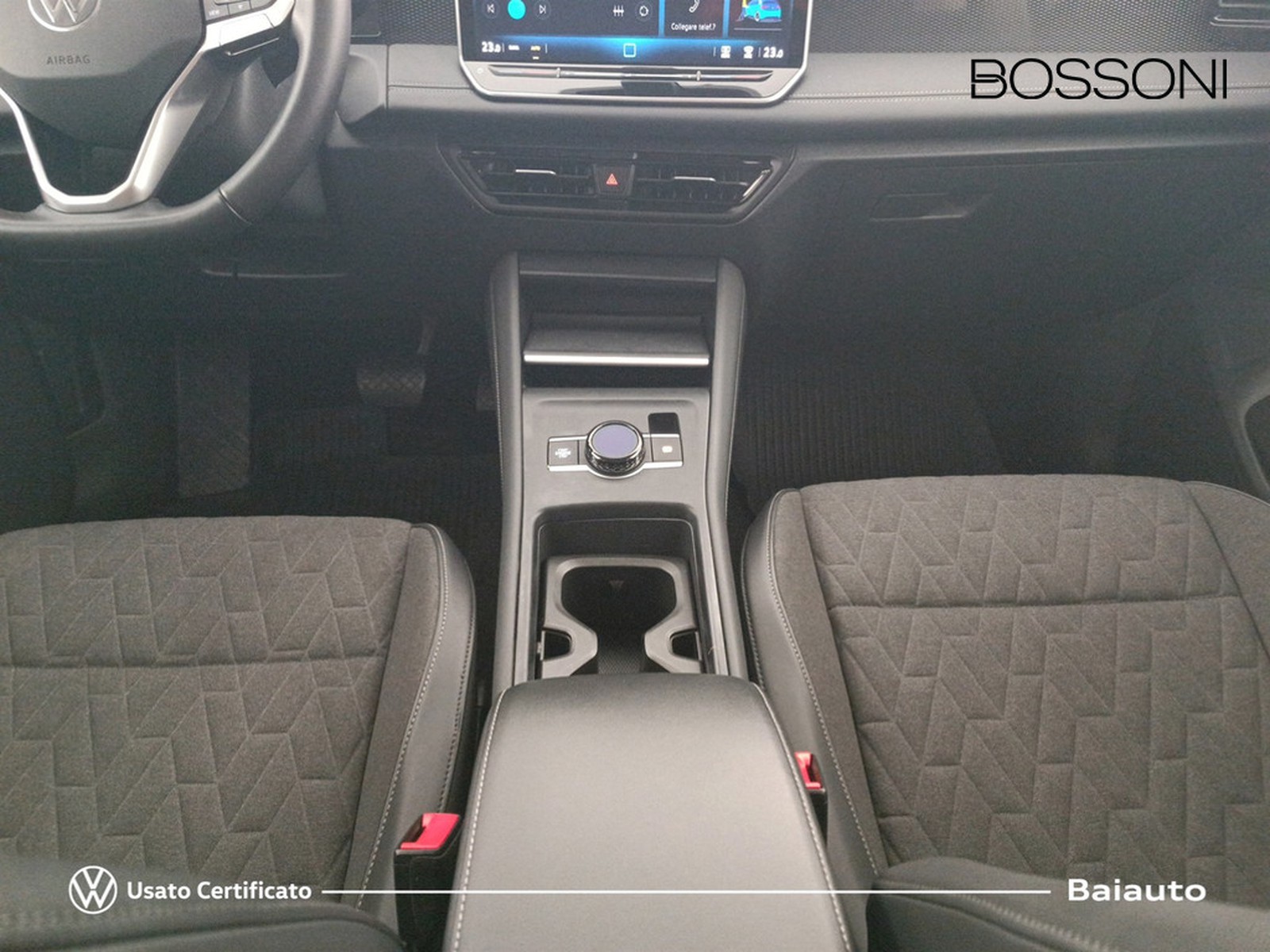 14 - Volkswagen Tiguan 1.5 etsi act 130cv life dsg