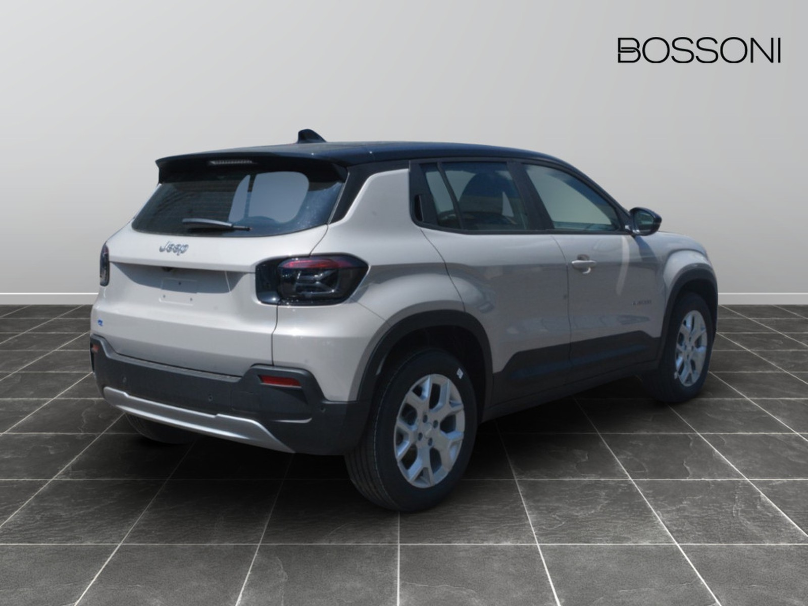 3 - Jeep Avenger full-electric altitude fwd auto