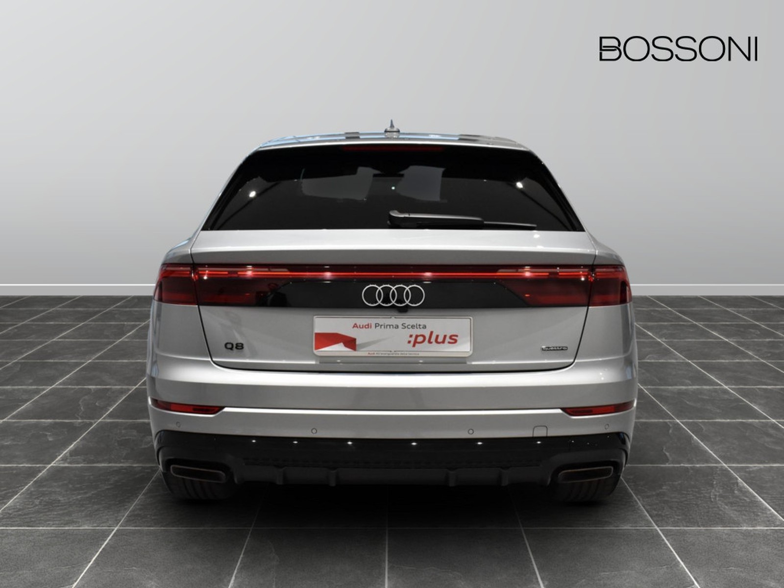 12 - Audi Q8 3.0 v6 tdi mhev 286cv s line edition quattro