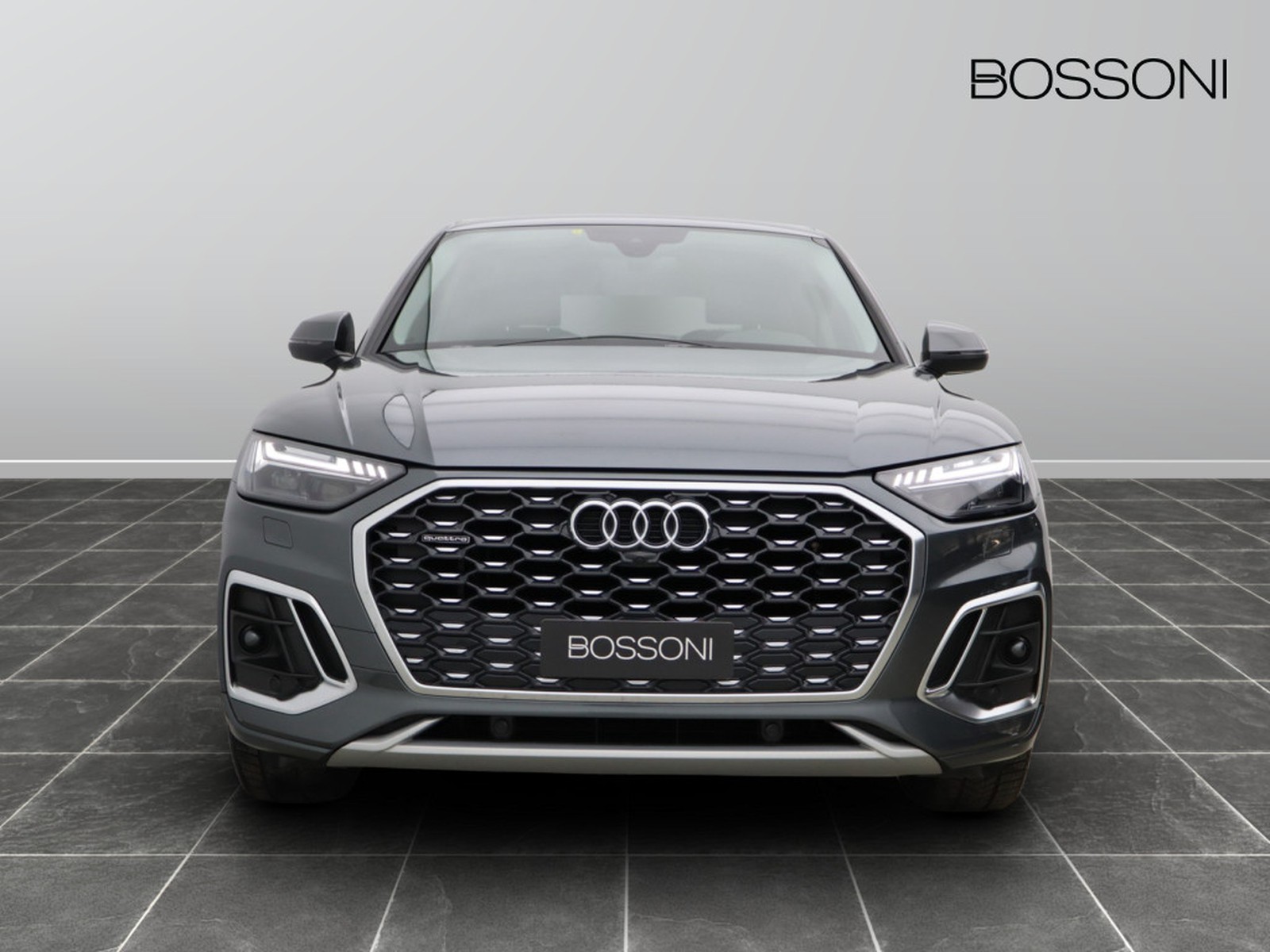 2 - Audi Q5 sportback 40 2.0 tdi mhev 12v s line plus quattro s tronic