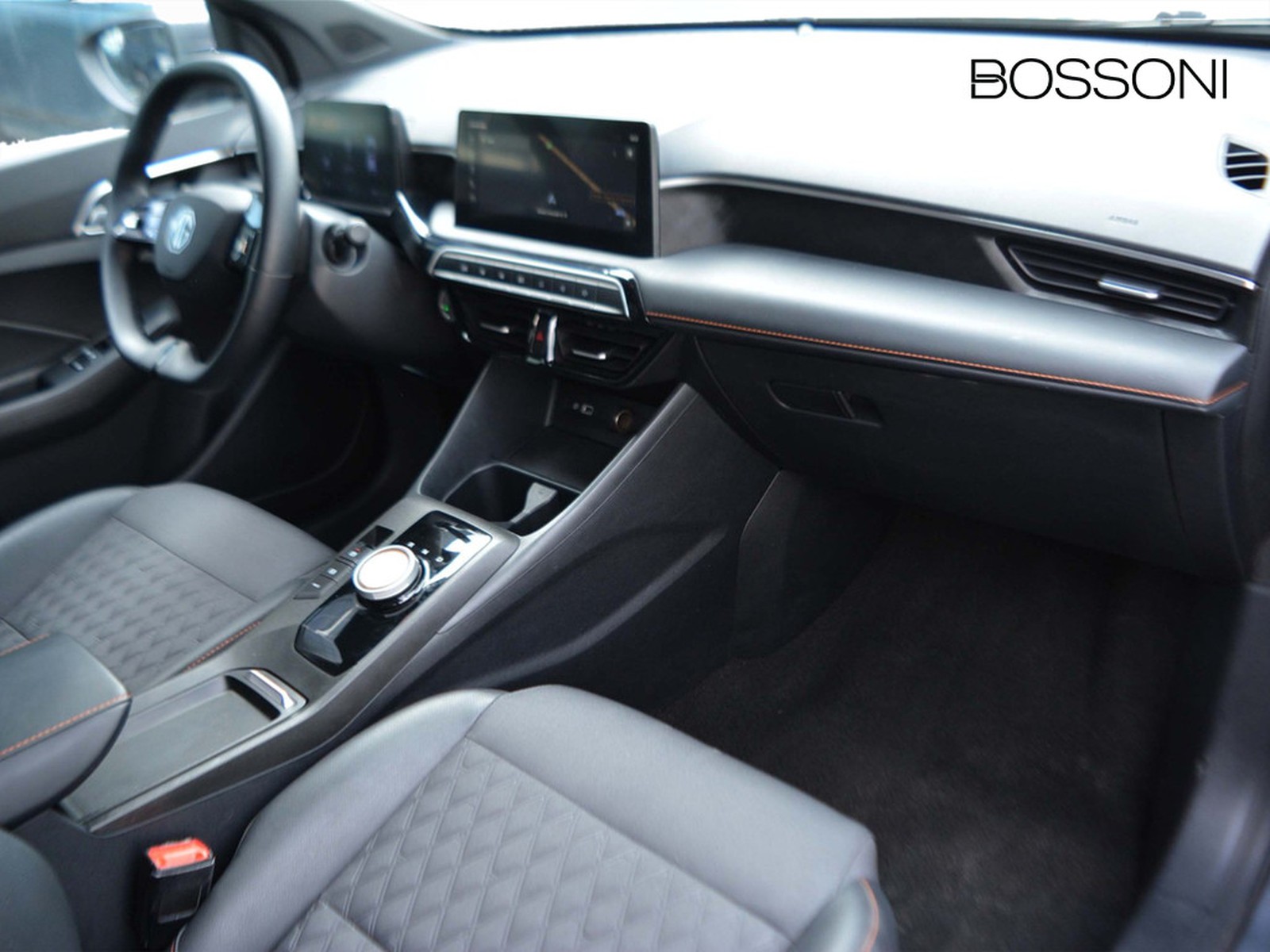 8 - Mg MG3 1.5 hybrid+ luxury