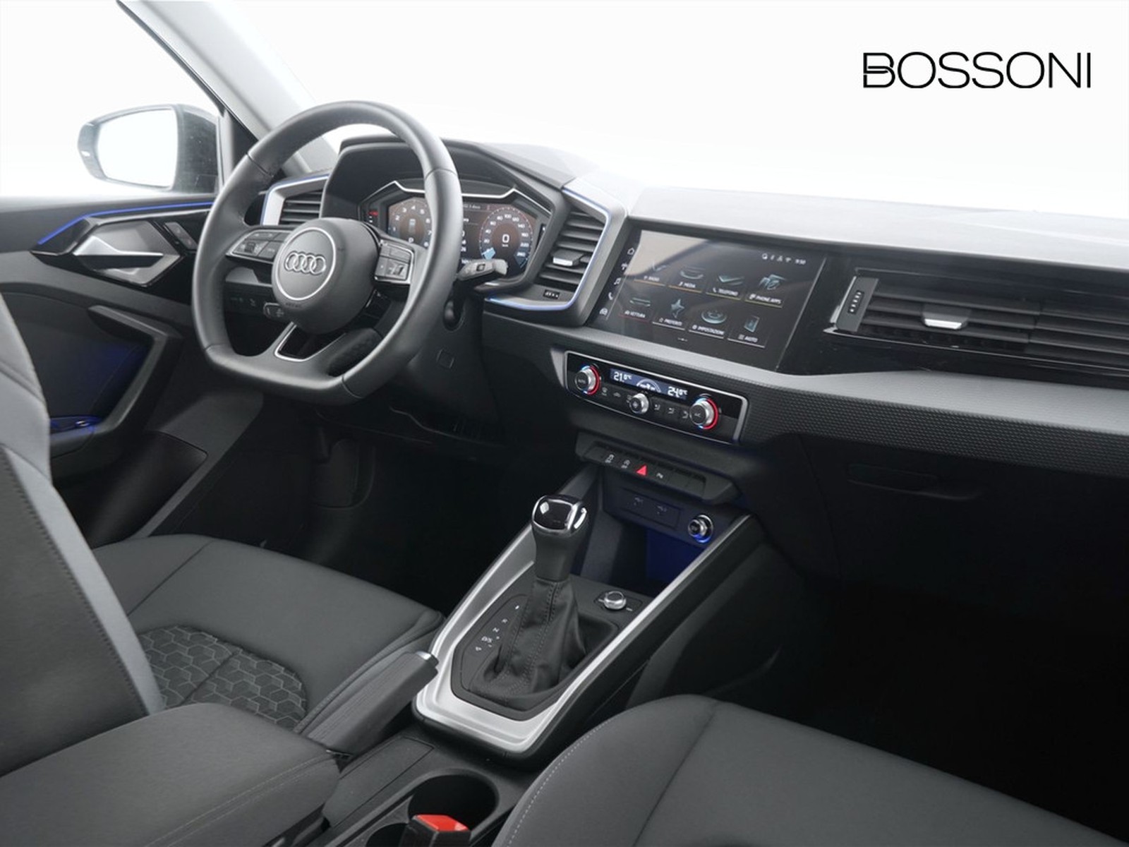 4 - Audi A1 allstreet 30 1.0 tfsi 116cv identity contrast s tronic