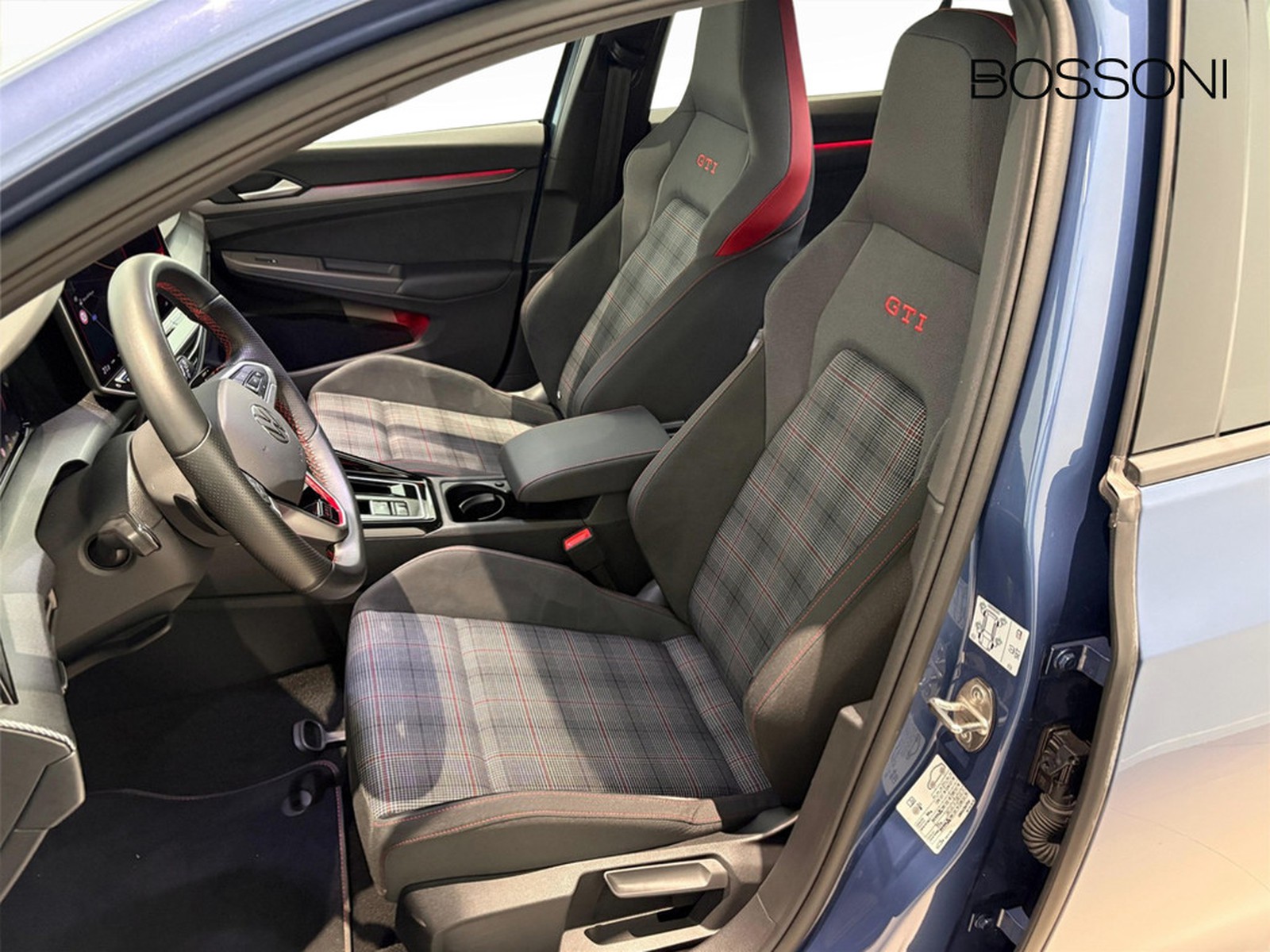 24 - Volkswagen Golf 2.0 tsi 265cv gti dsg