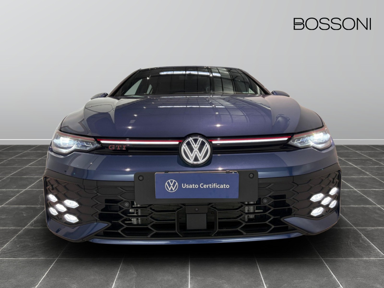 29 - Volkswagen Golf 2.0 tsi 265cv gti dsg