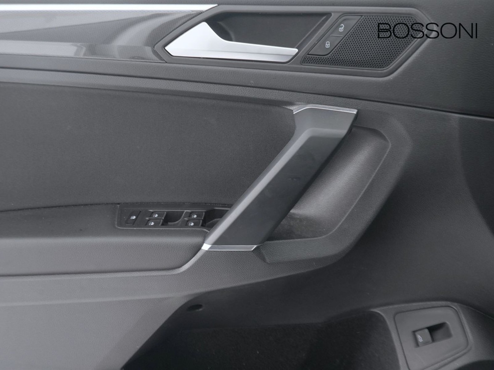 17 - Volkswagen Tiguan allspace 2.0 tdi scr 150cv advanced dsg 7p.ti