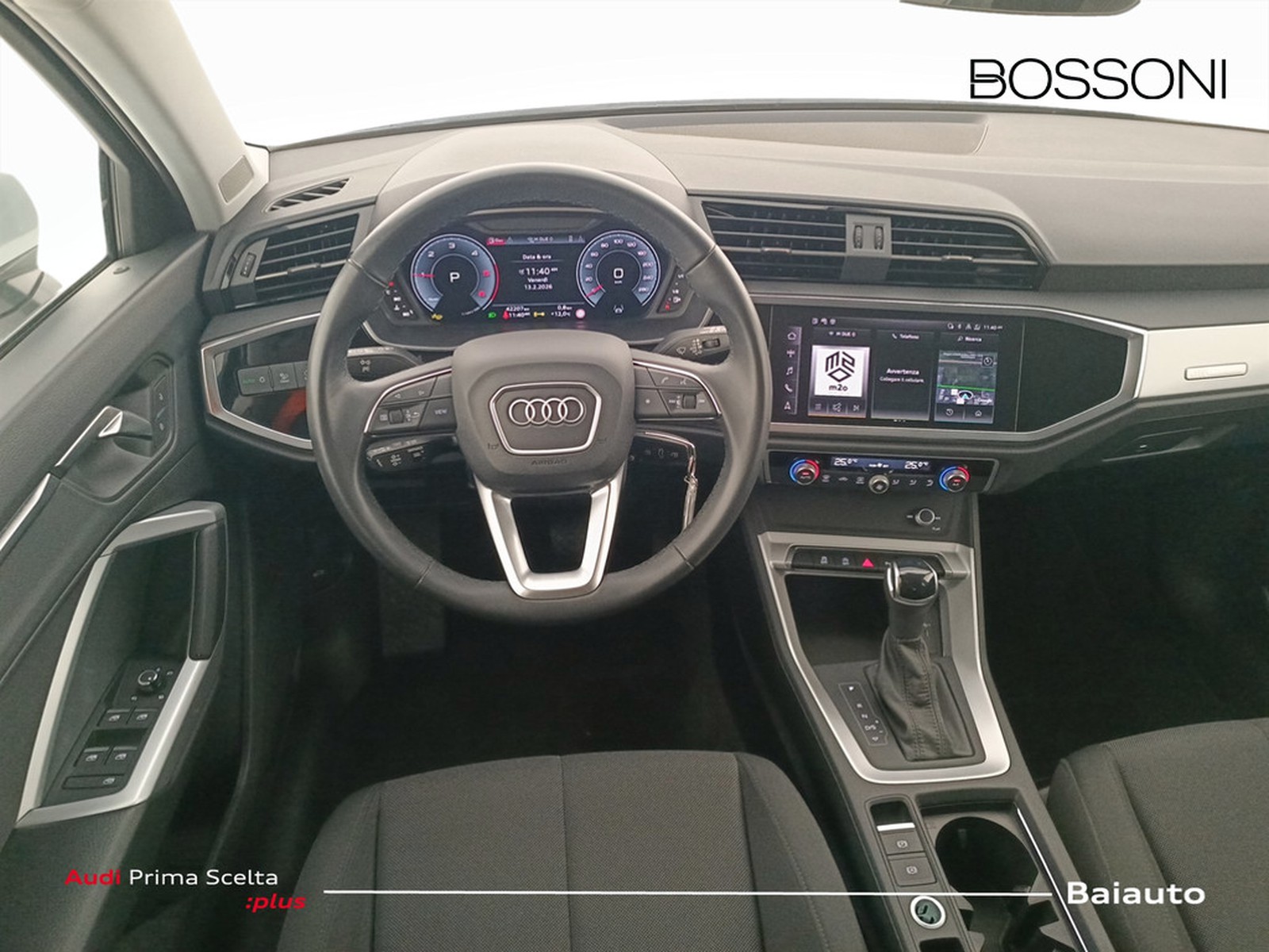 8 - Audi Q3 35 2.0 tdi business advanced s tronic