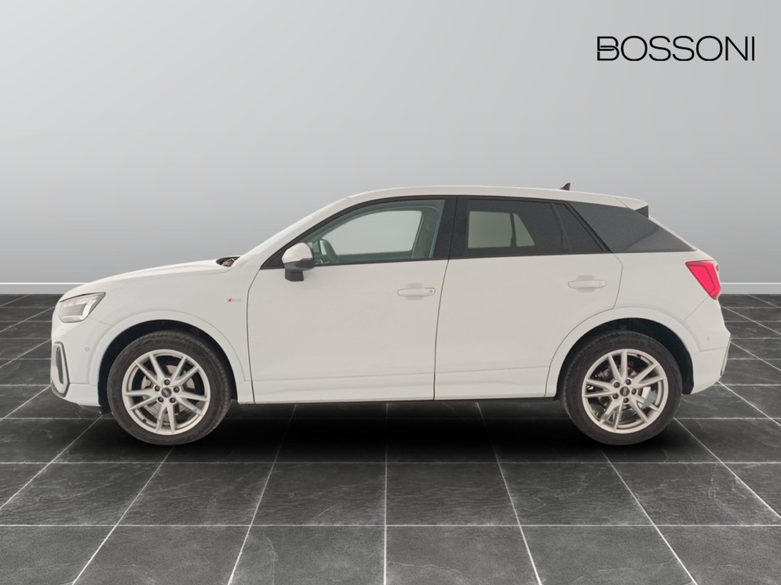 3 - Audi Q2 35 1.5 tfsi s line edition s tronic