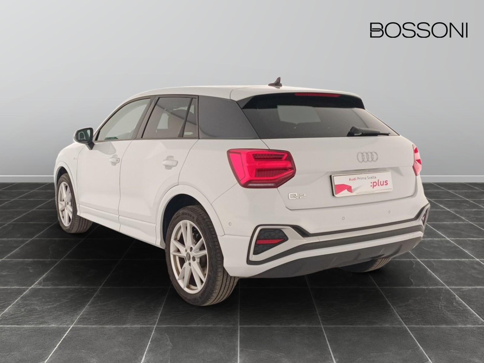 4 - Audi Q2 35 1.5 tfsi s line edition s tronic