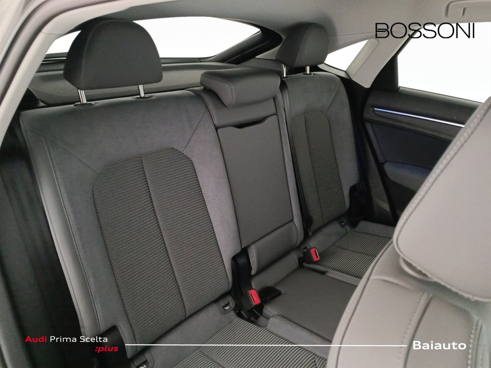 23 - Audi Q3 sportback 35 1.5 tfsi evo2 s line edition s tronic