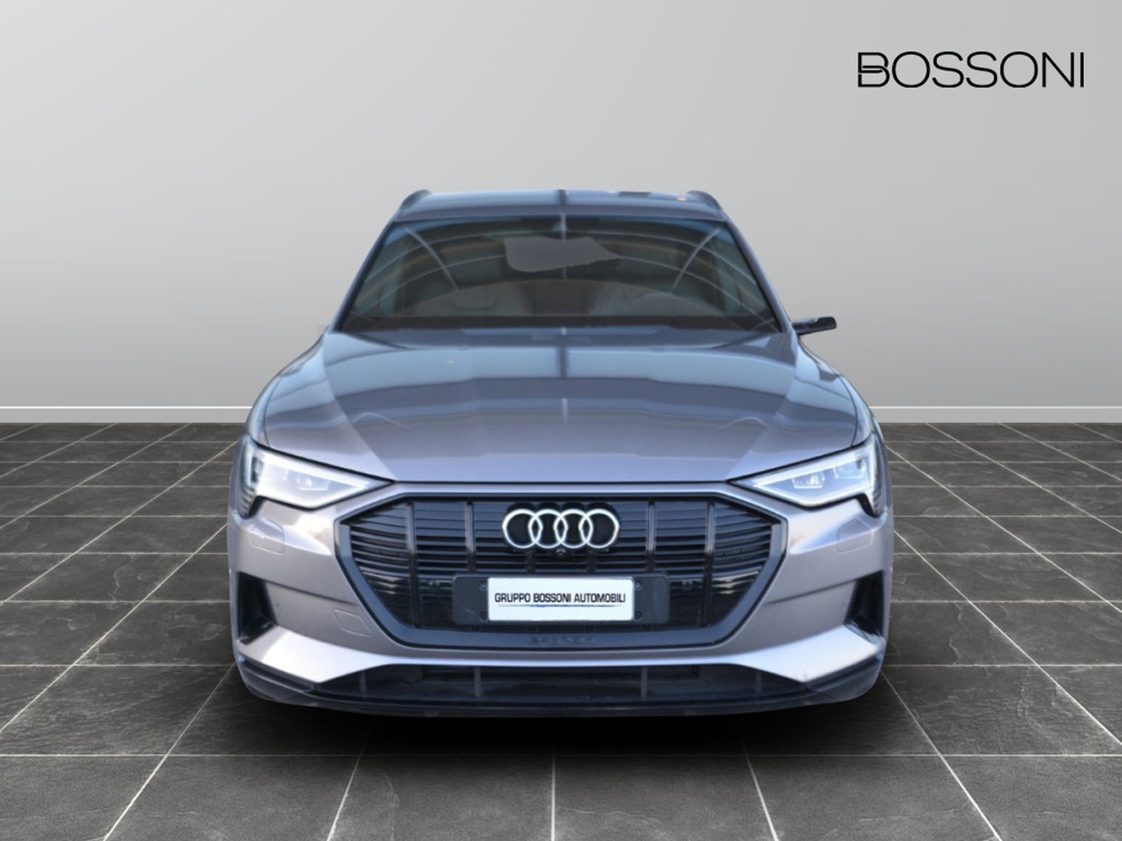 2 - Audi e-tron sportback 55 business fast quattro cvt