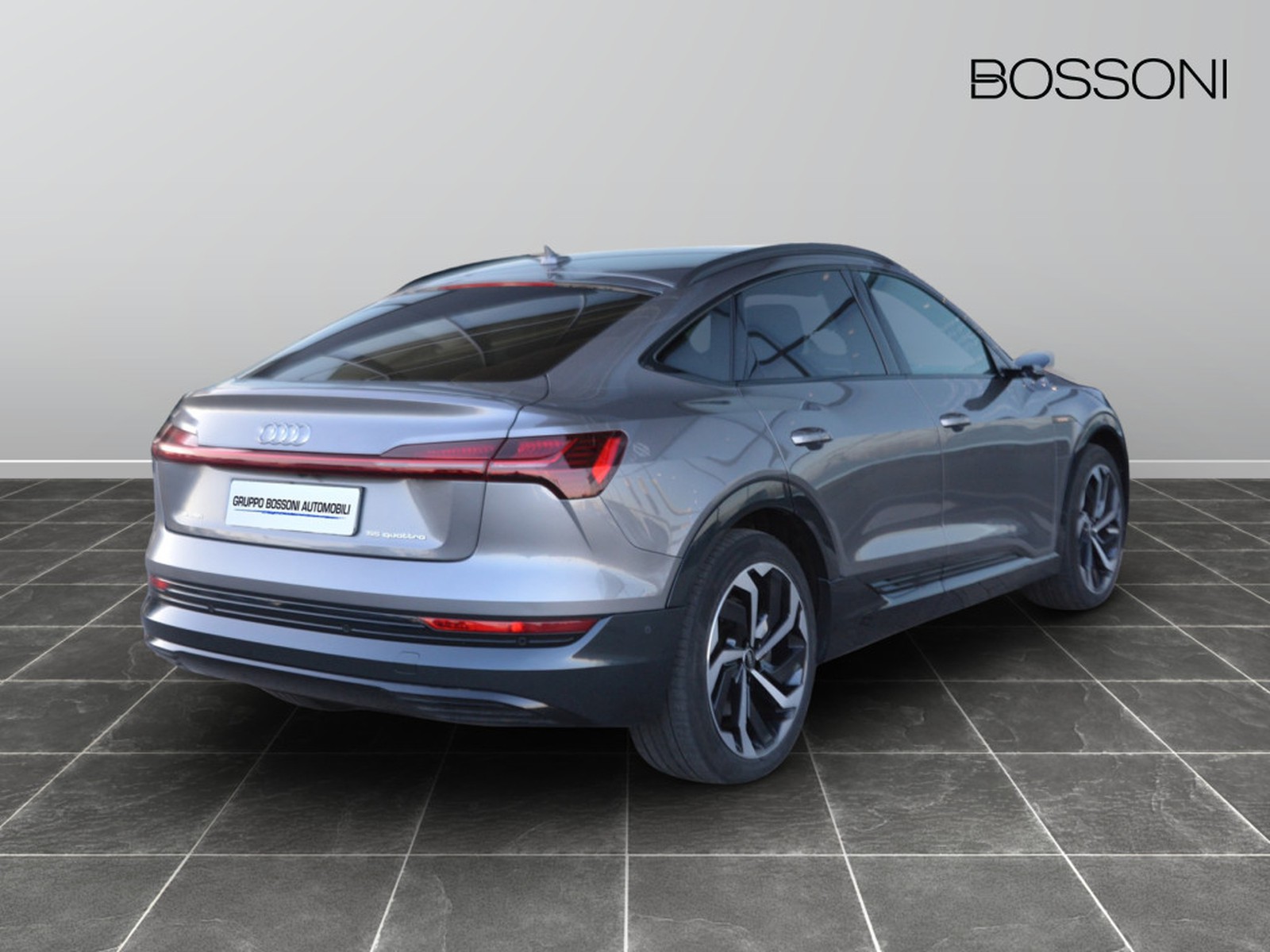 3 - Audi e-tron sportback 55 business fast quattro cvt