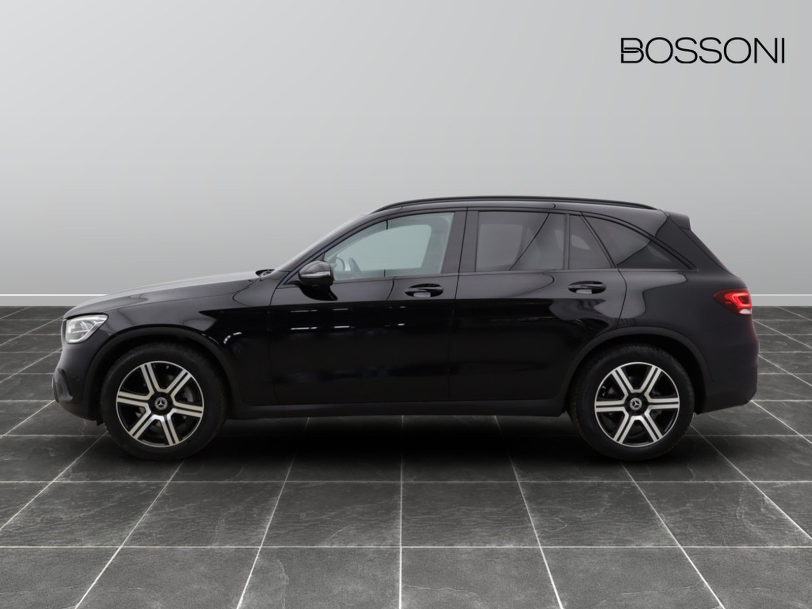 3 - Mercedes GLC suv 200 mild hybrid (eq-boost) sport 4matic 9g-tronic plus