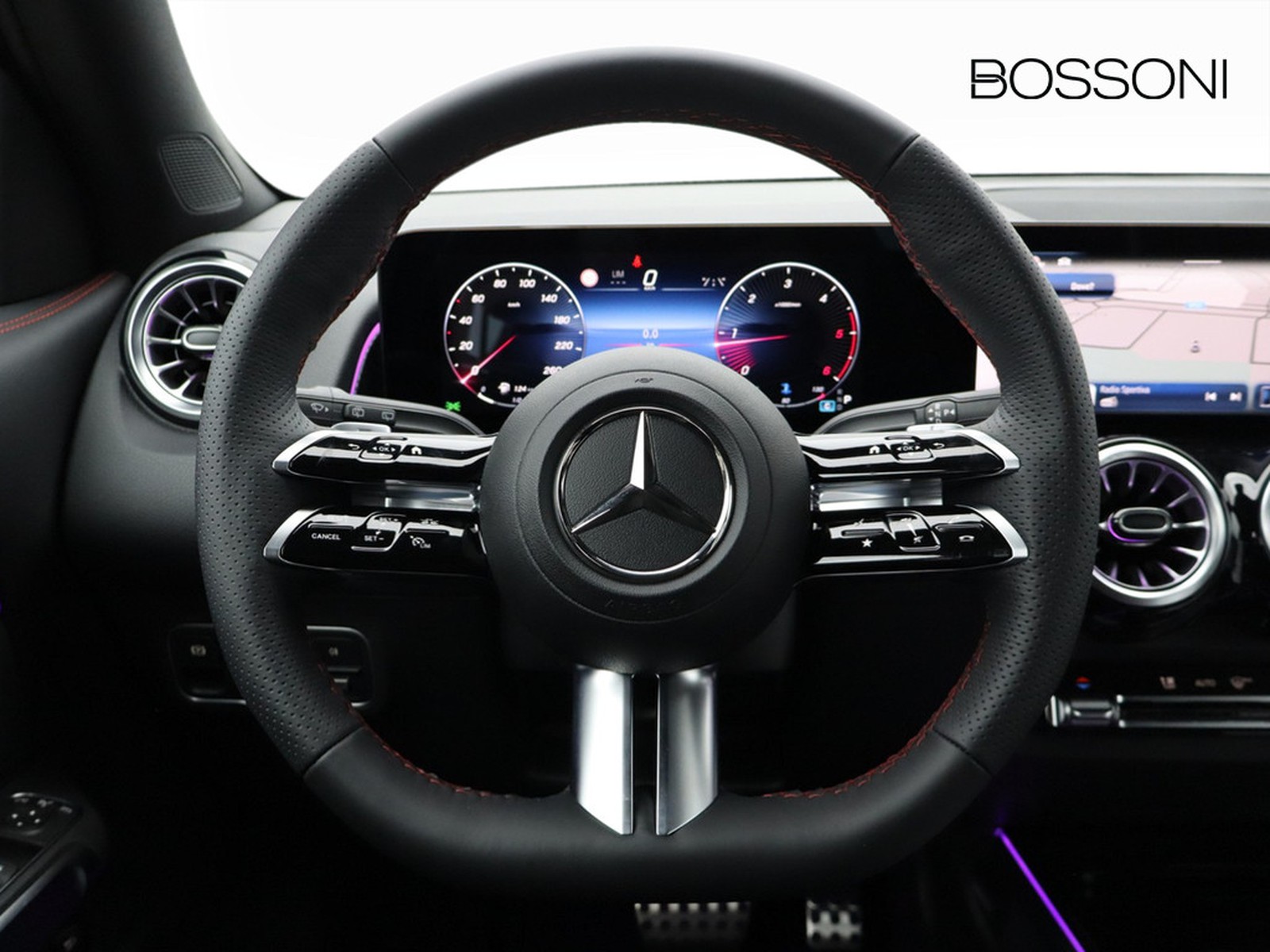 17 - Mercedes GLB 200 d amg line advanced plus 8g-dct