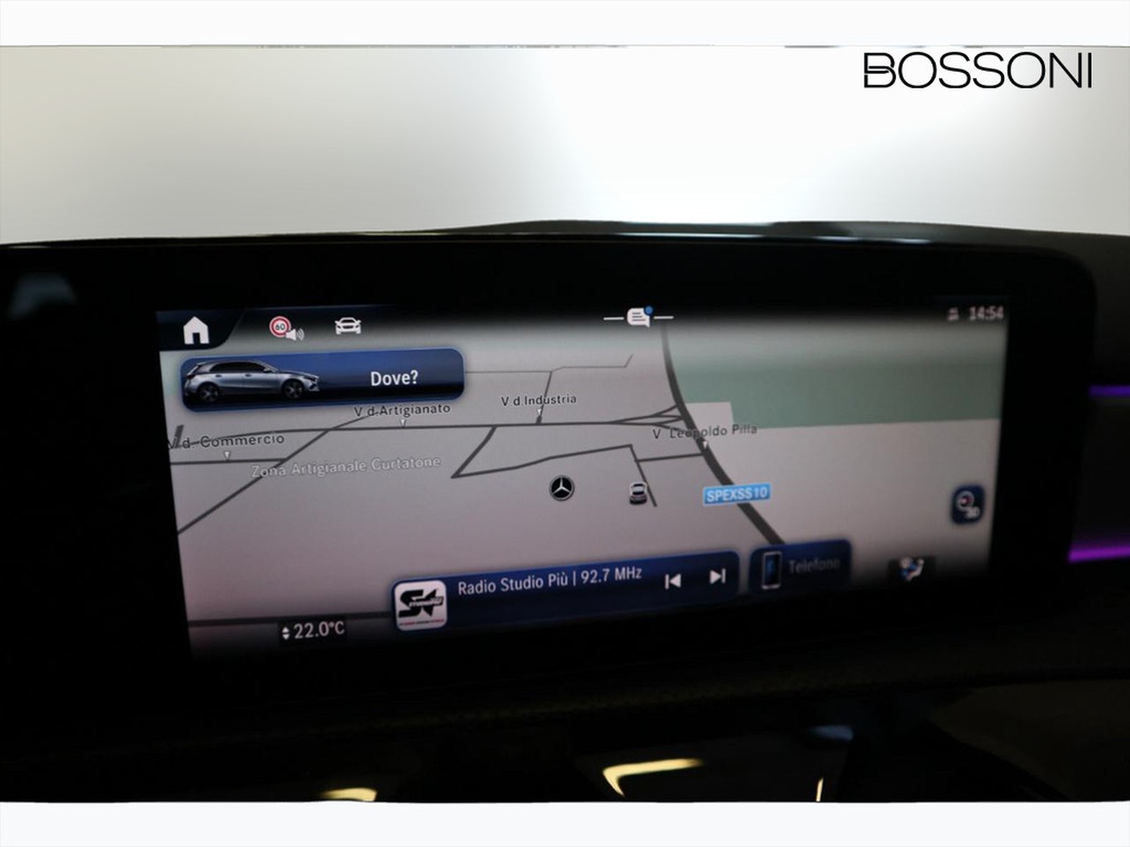 10 - Mercedes Classe A 250 e plug-in-hybrid amg line advanced plus speedshift dct amg 8g