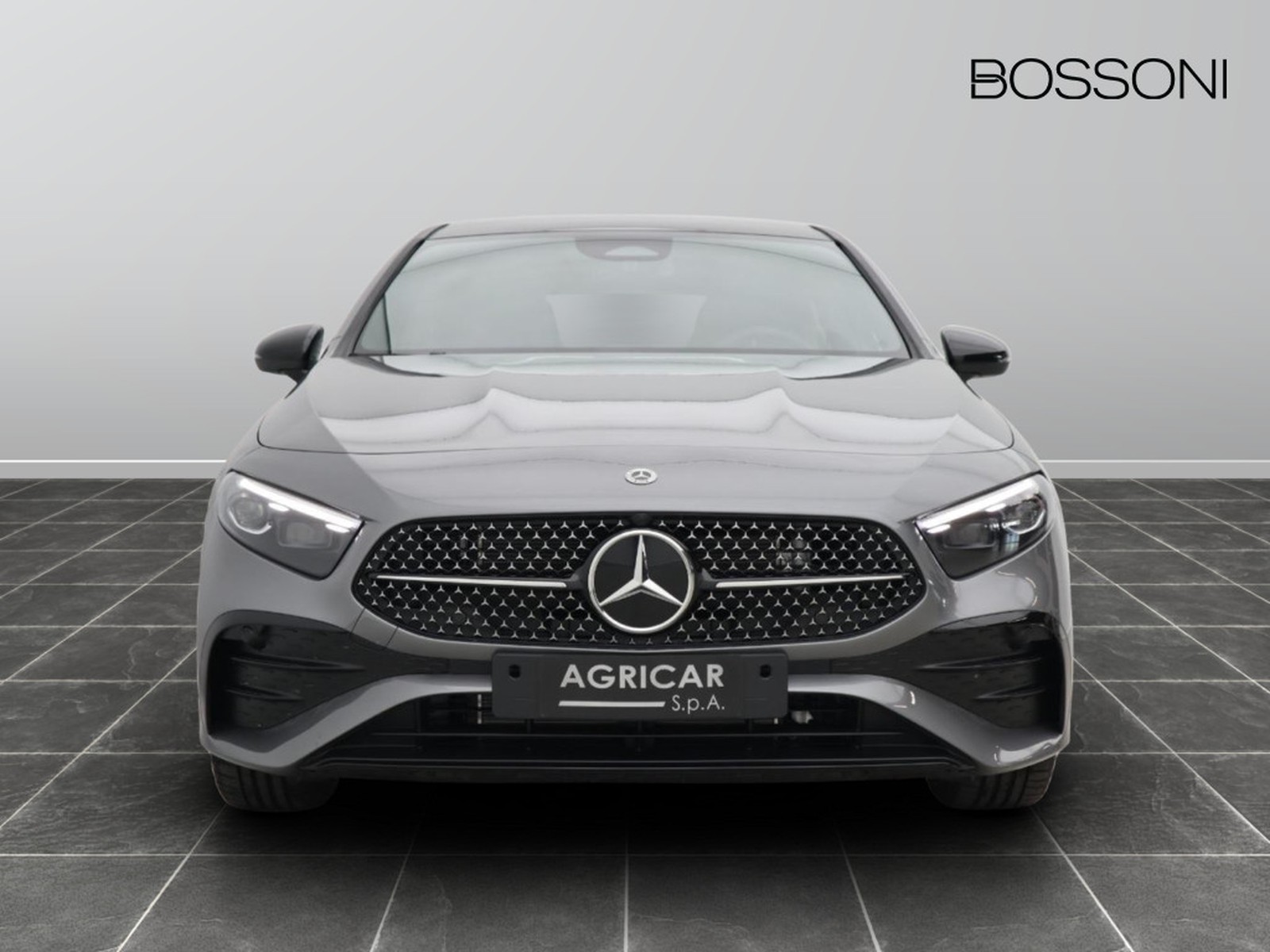 2 - Mercedes Classe A 250 e plug-in-hybrid amg line premium speedshift dct amg 8g