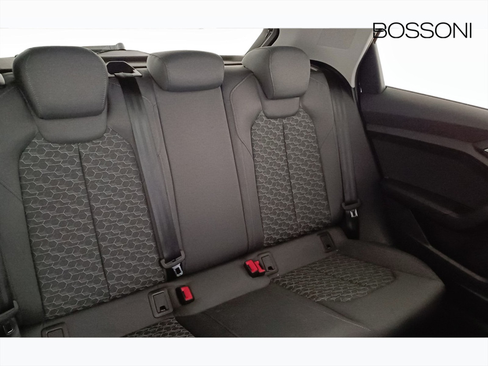 34 - Audi A1 sportback 25 1.0 tfsi