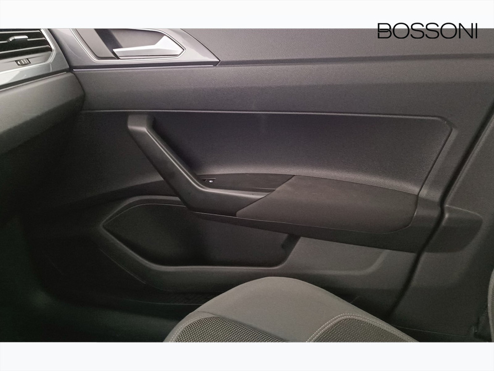 30 - Volkswagen Polo 1.0 tsi 110cv style dsg