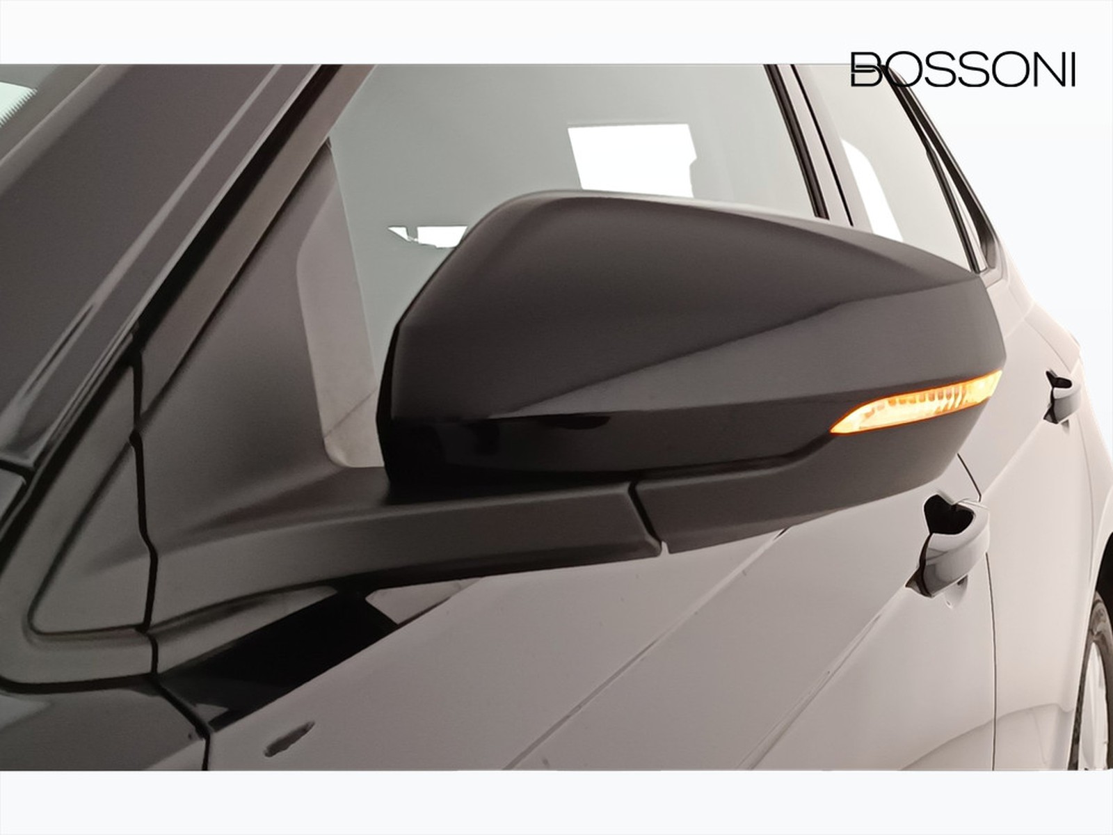 36 - Volkswagen Polo 1.0 tsi 110cv style dsg