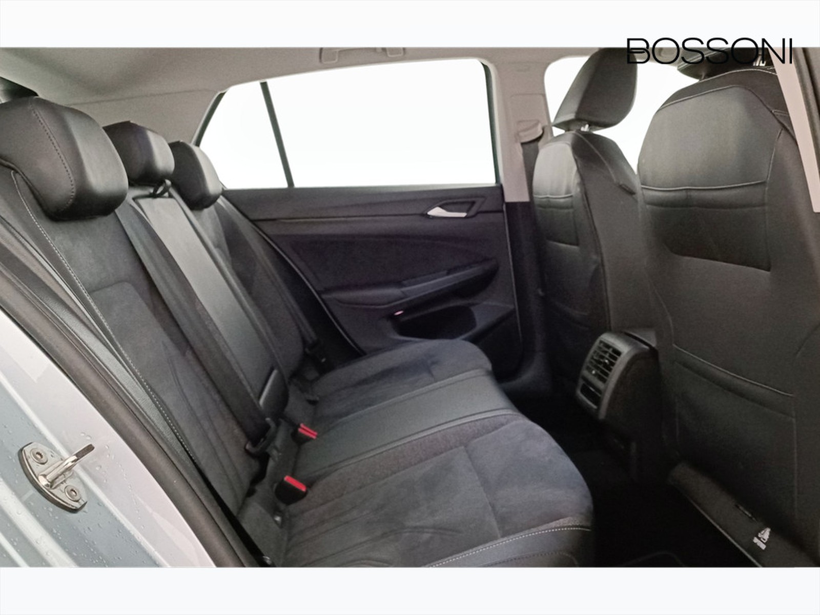 9 - Volkswagen Golf 2.0 tdi scr 150cv style dsg