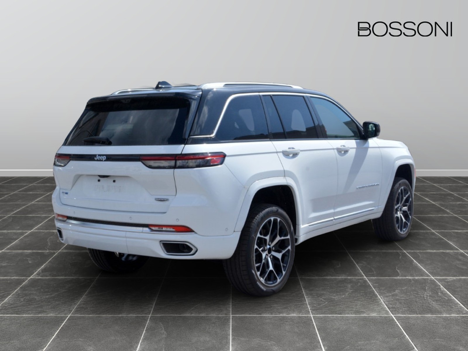 3 - Jeep Grand Cherokee 2.0 atx phev summit reserve 4xe auto