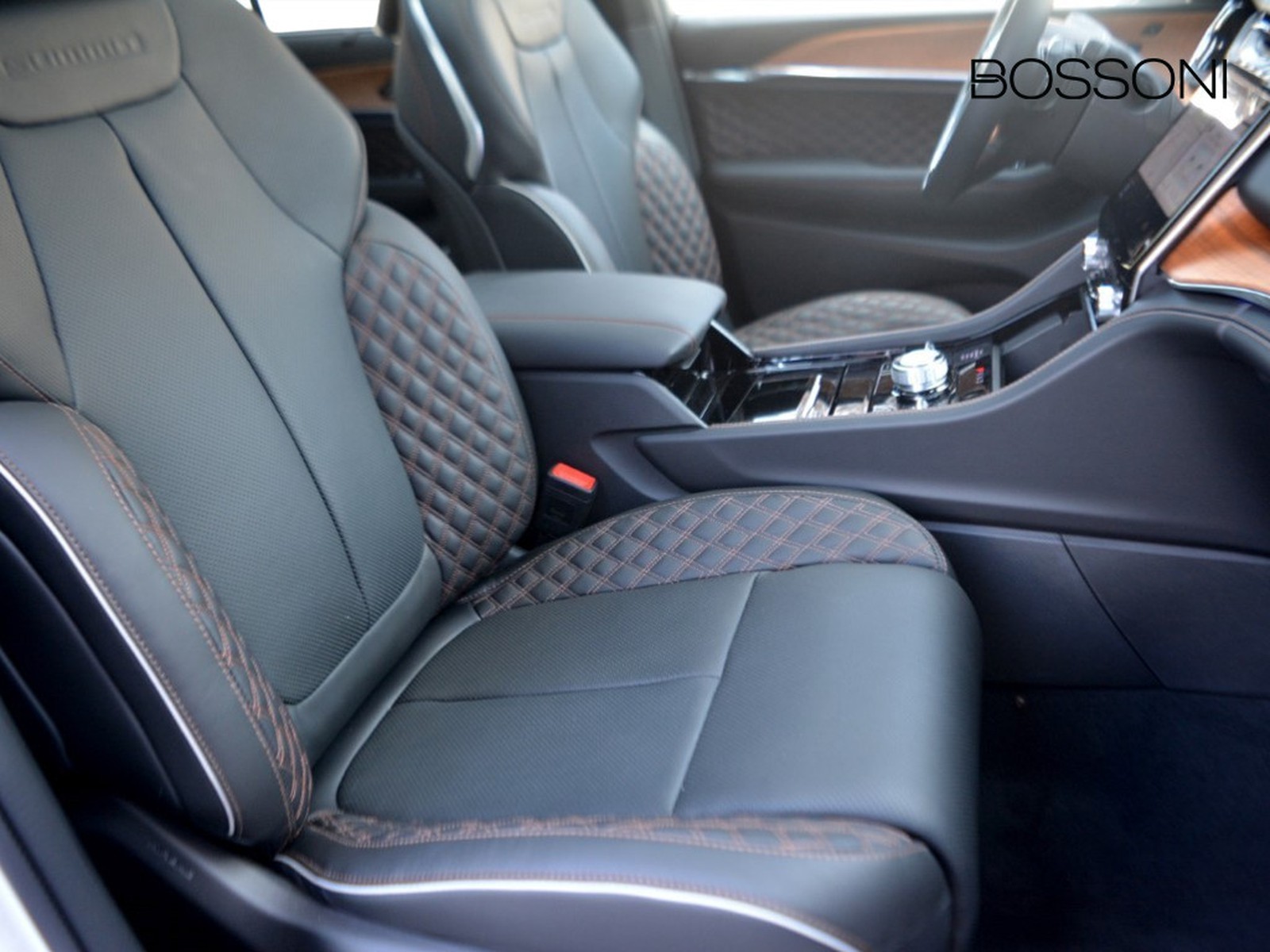 5 - Jeep Grand Cherokee 2.0 atx phev summit reserve 4xe auto