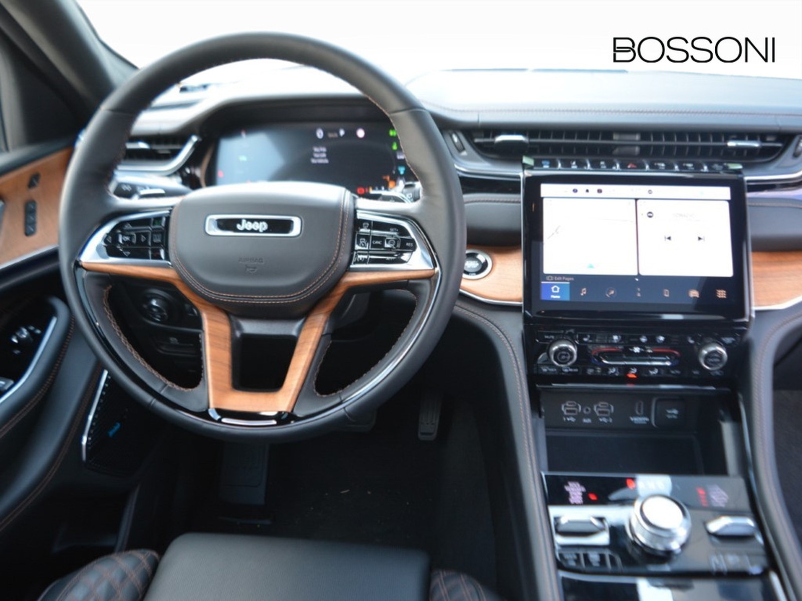 9 - Jeep Grand Cherokee 2.0 atx phev summit reserve 4xe auto