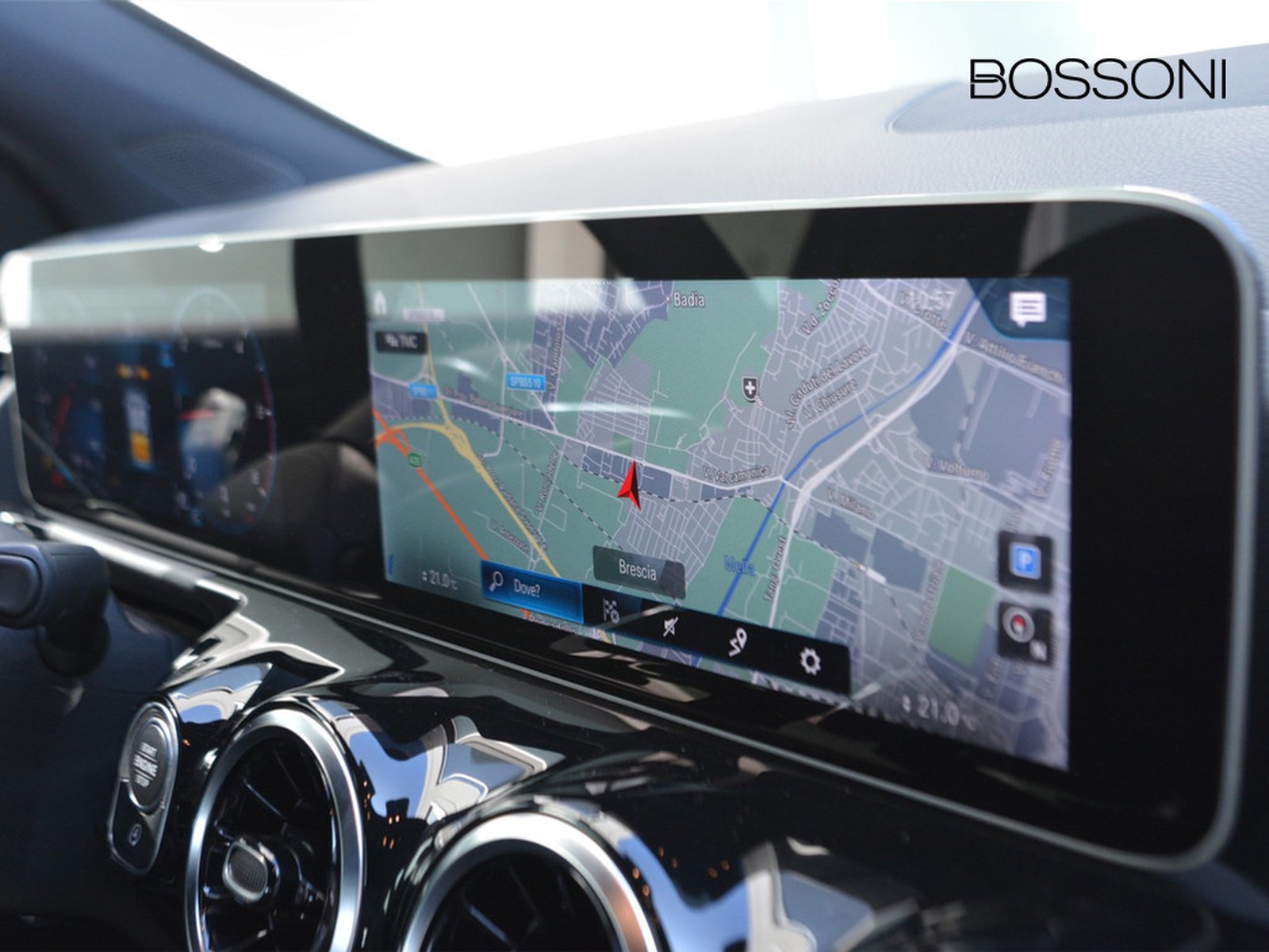 10 - Mercedes GLA 200 d sport plus 8g-dct