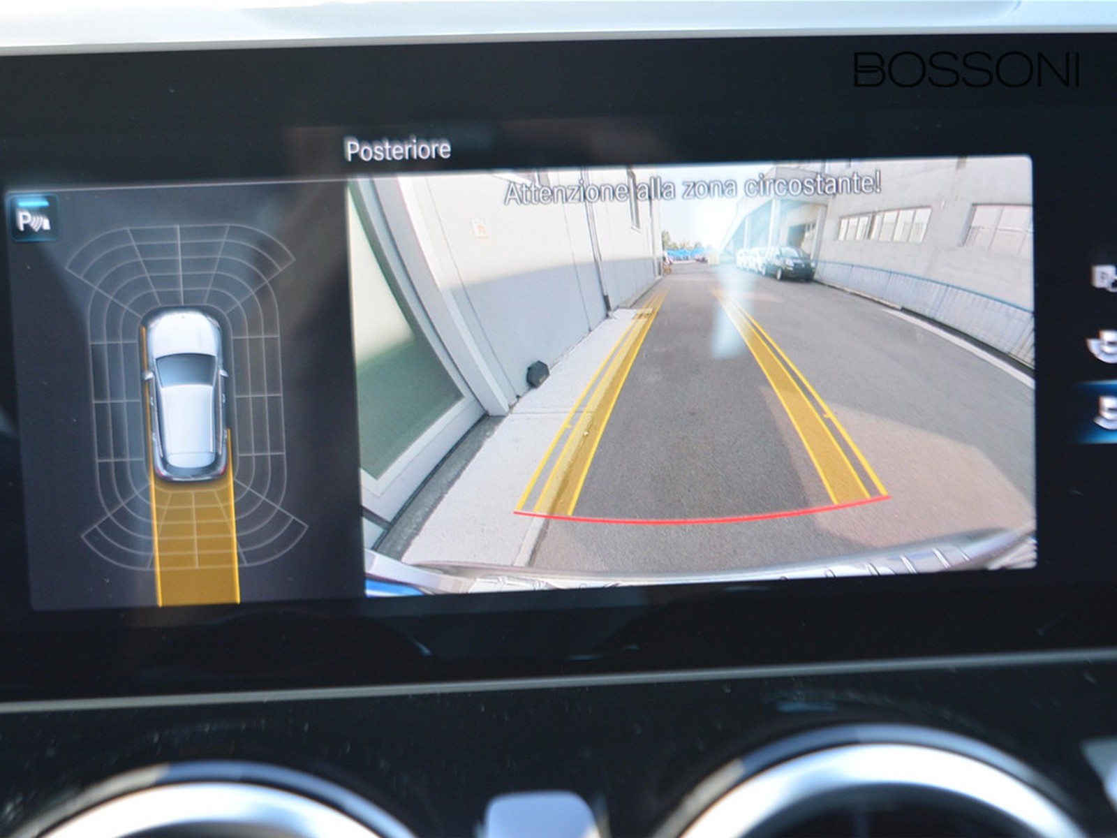 20 - Mercedes GLA 200 d sport plus 8g-dct