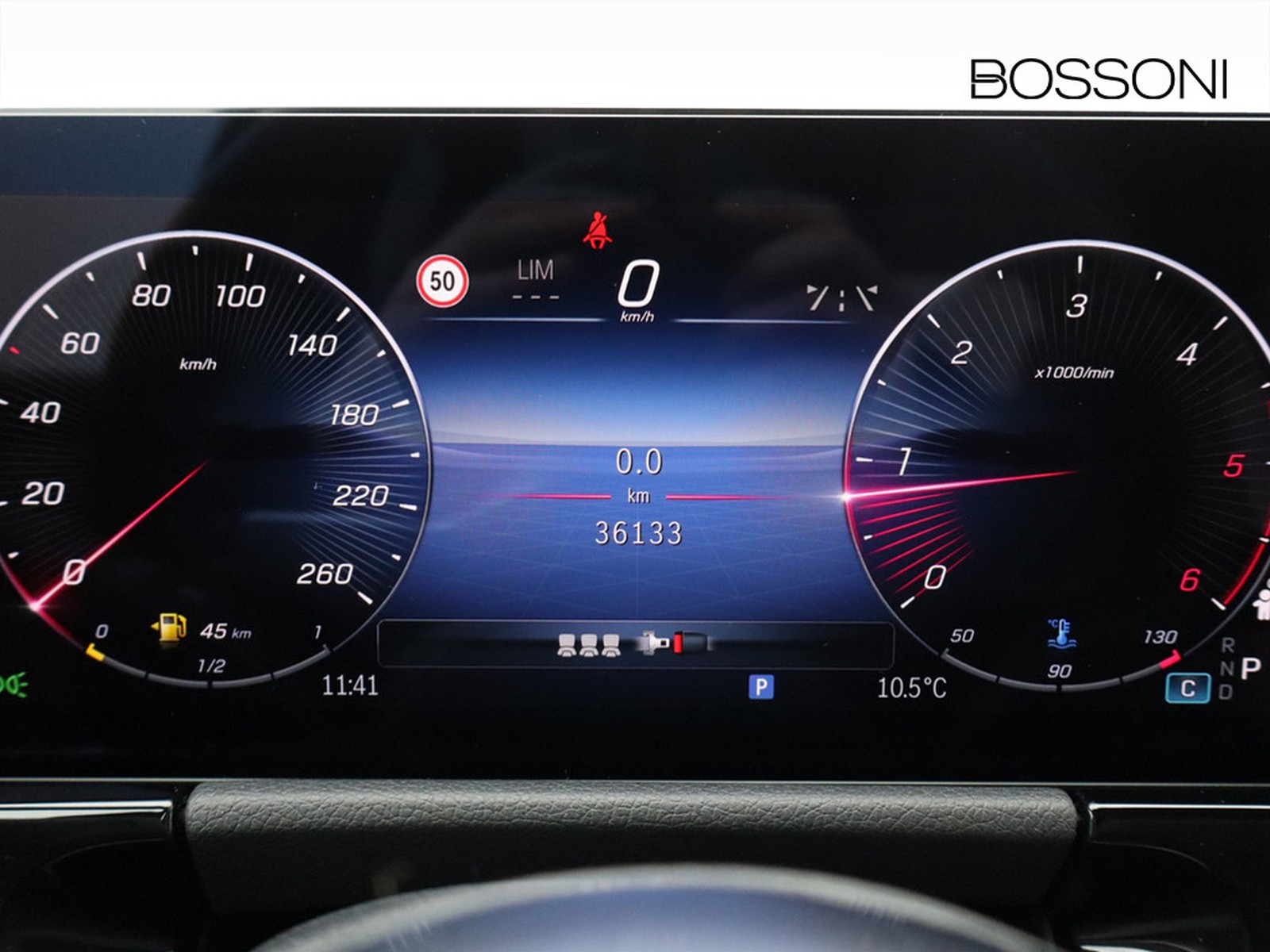 9 - Mercedes GLA 200 d progressive advanced plus 8g-dct