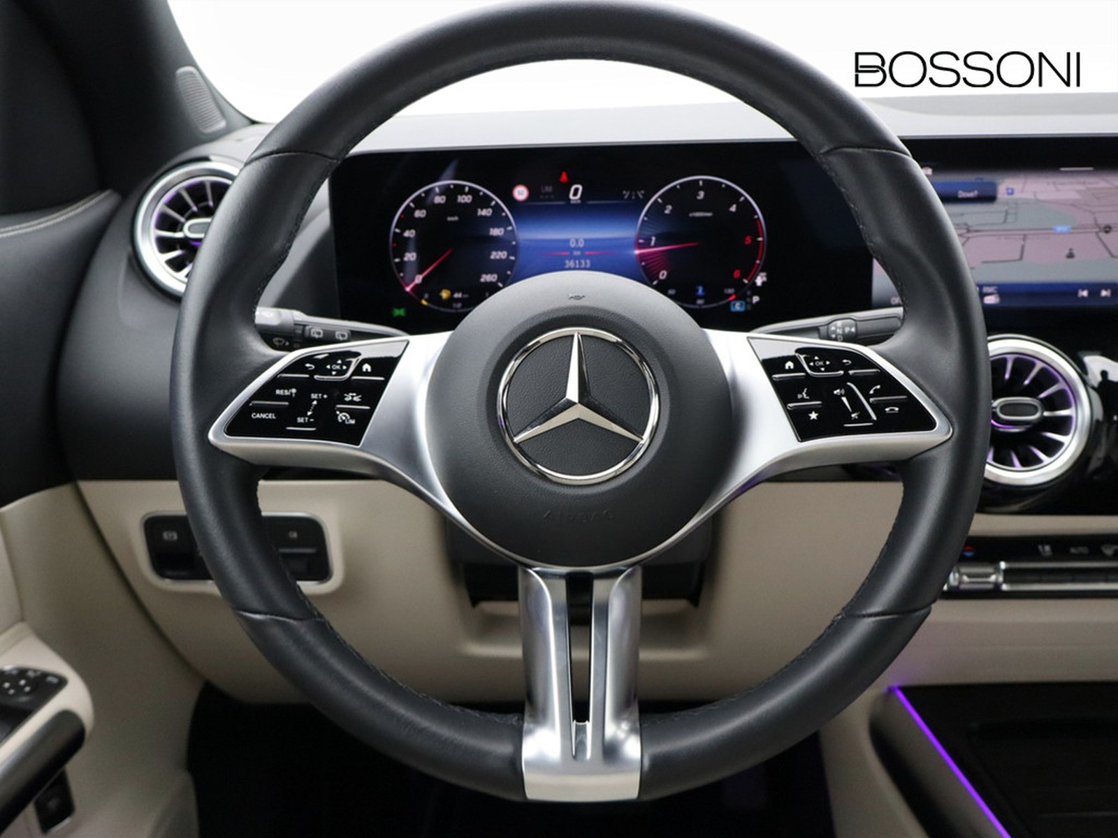 17 - Mercedes GLA 200 d progressive advanced plus 8g-dct