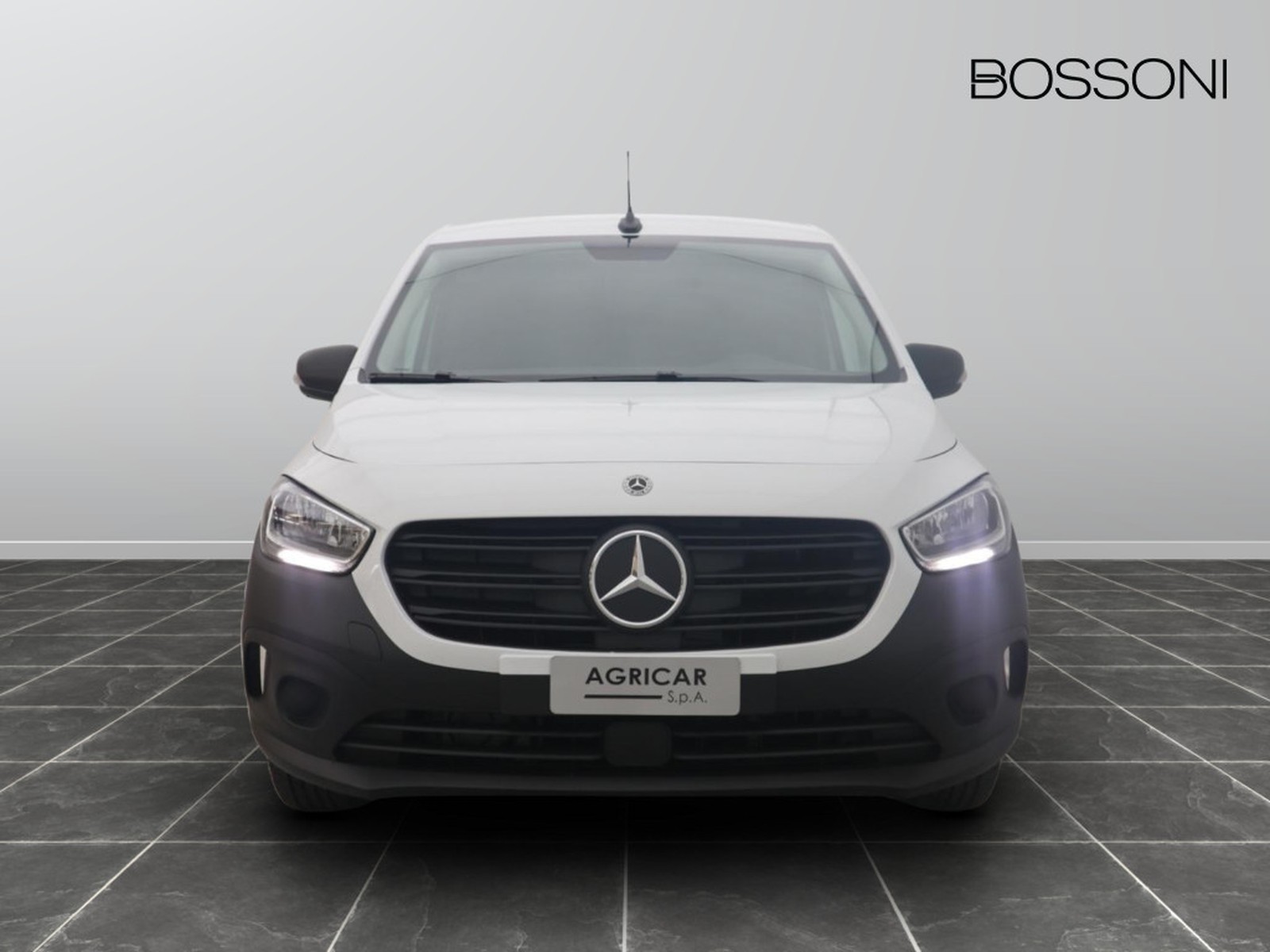 2 - Mercedes Vans Citan efurgone long pro 45kwh