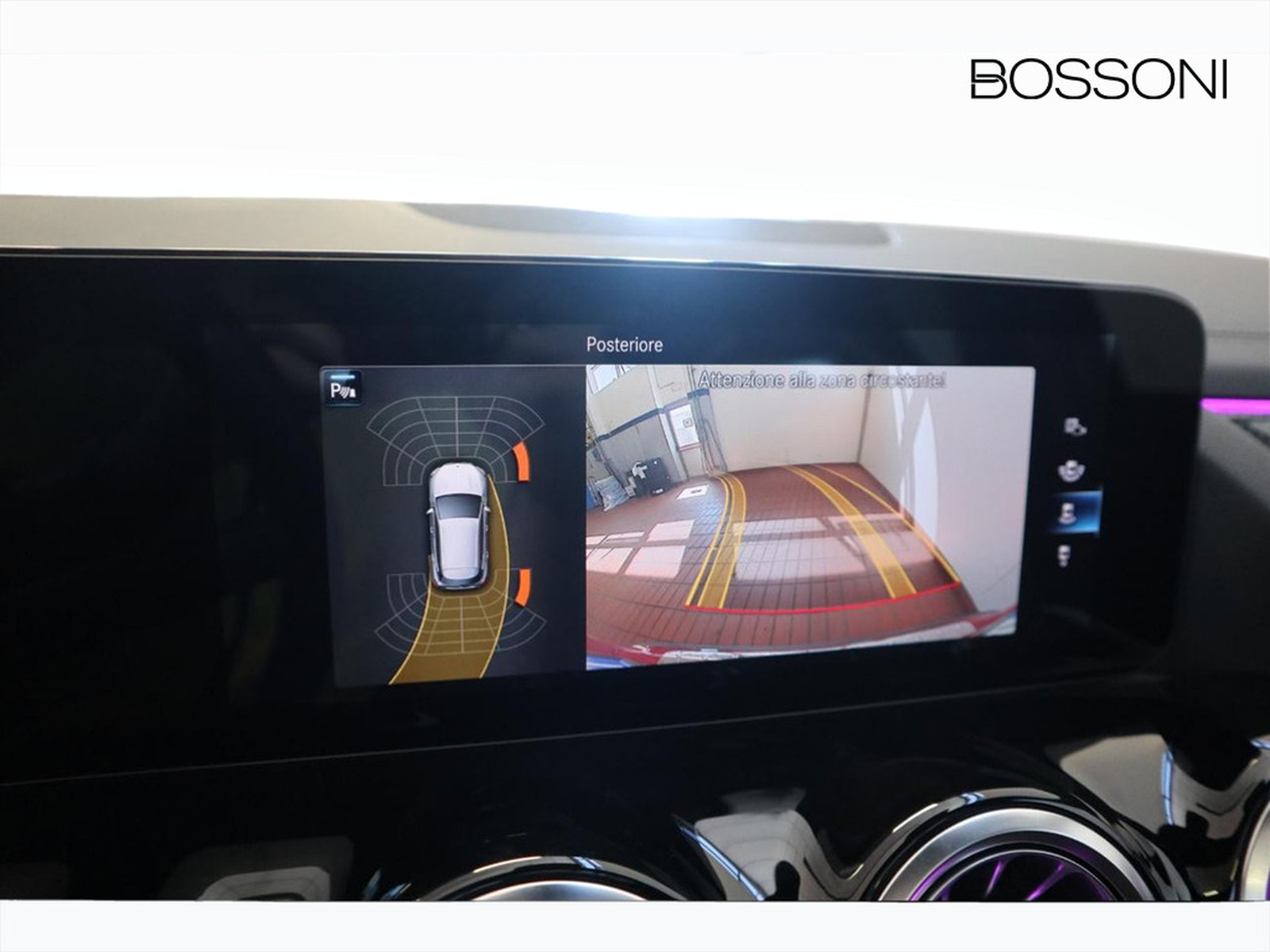 11 - AMG GLA amg 35 4matic speedshift dct amg 8g