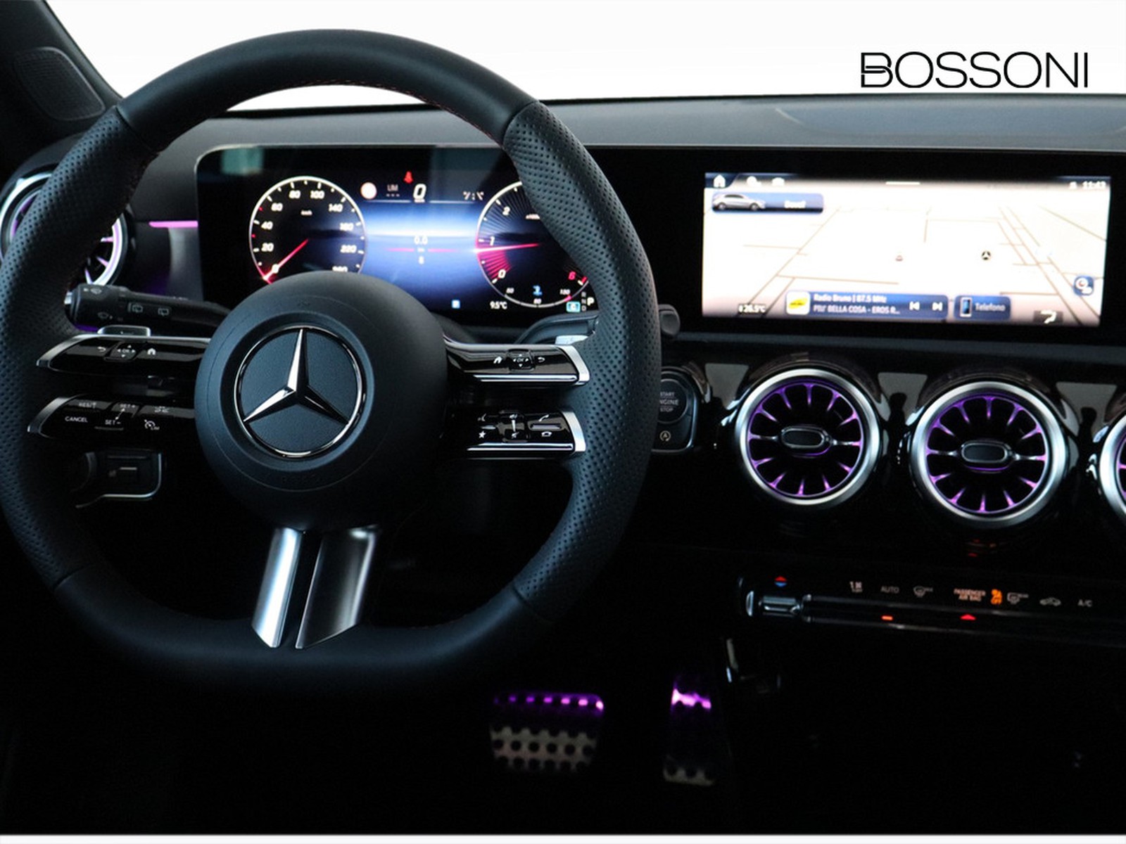 12 - Mercedes Classe A 180 d amg line extra speedshift dct amg 8g