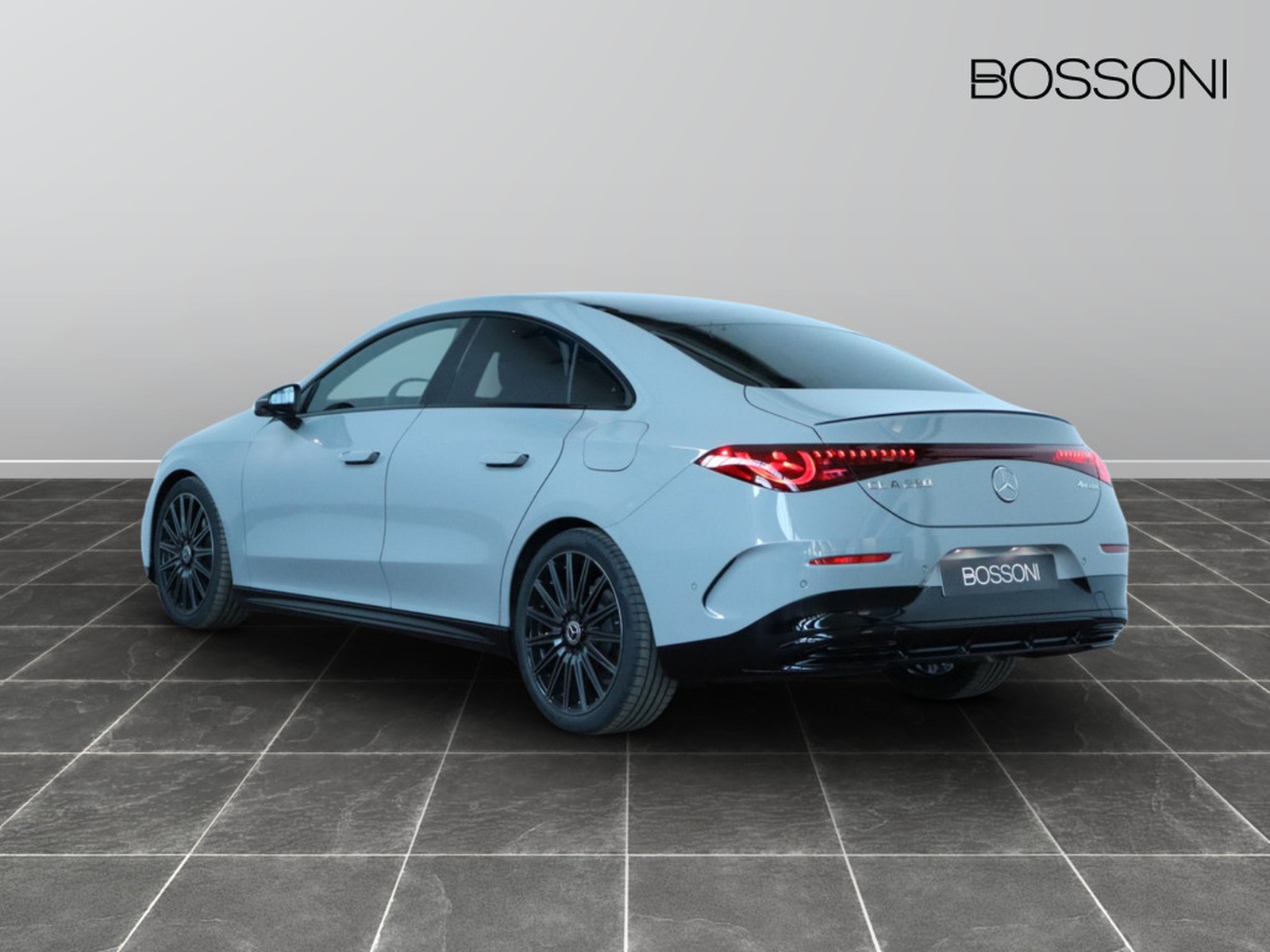 5 - Mercedes CLA 220 premium 4matic auto