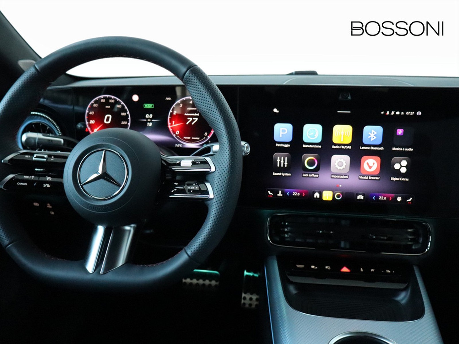 12 - Mercedes CLA 220 premium 4matic auto