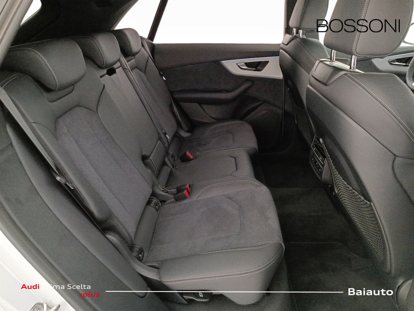 26 - Audi Q8 3.0 v6 tfsi e 394cv s line edition quattro tiptronic