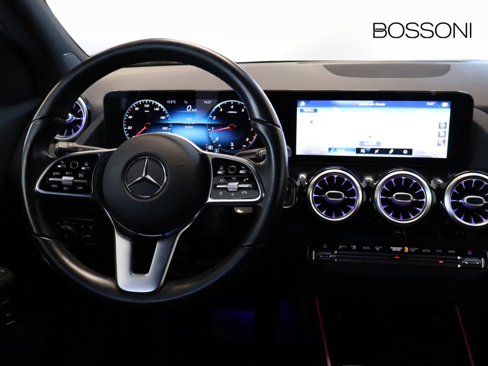 12 - Mercedes GLA 200 sport plus 7g-dct