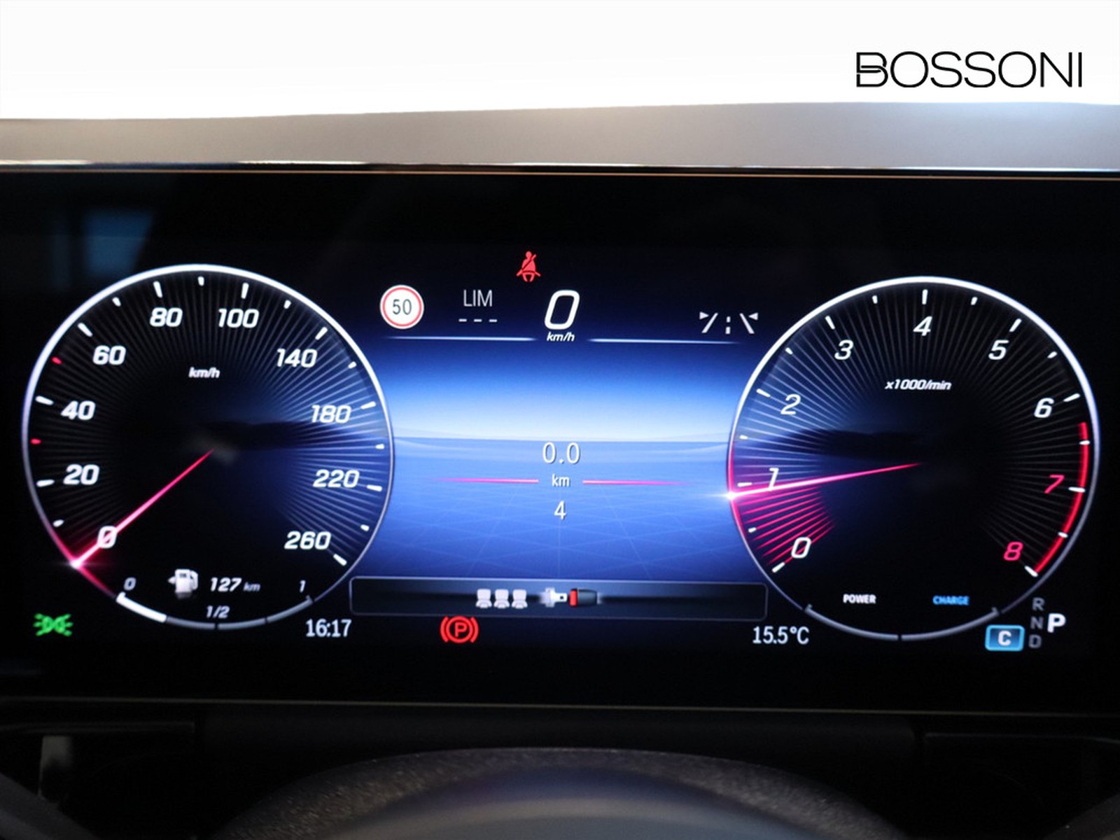 9 - Mercedes GLA 180 amg line advanced plus 7g-dct